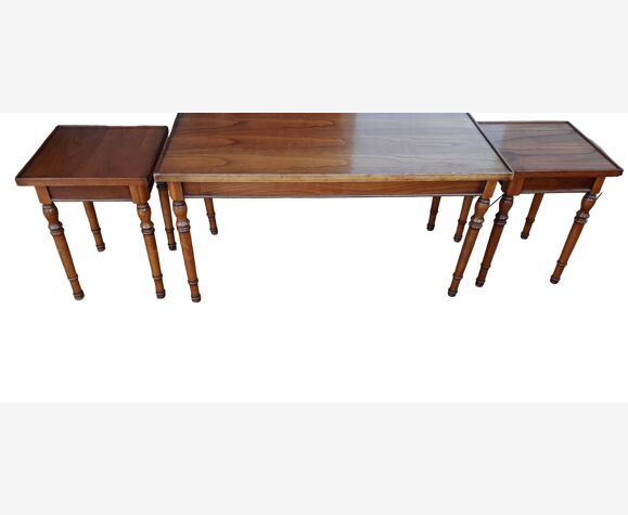 Cherry trundle table