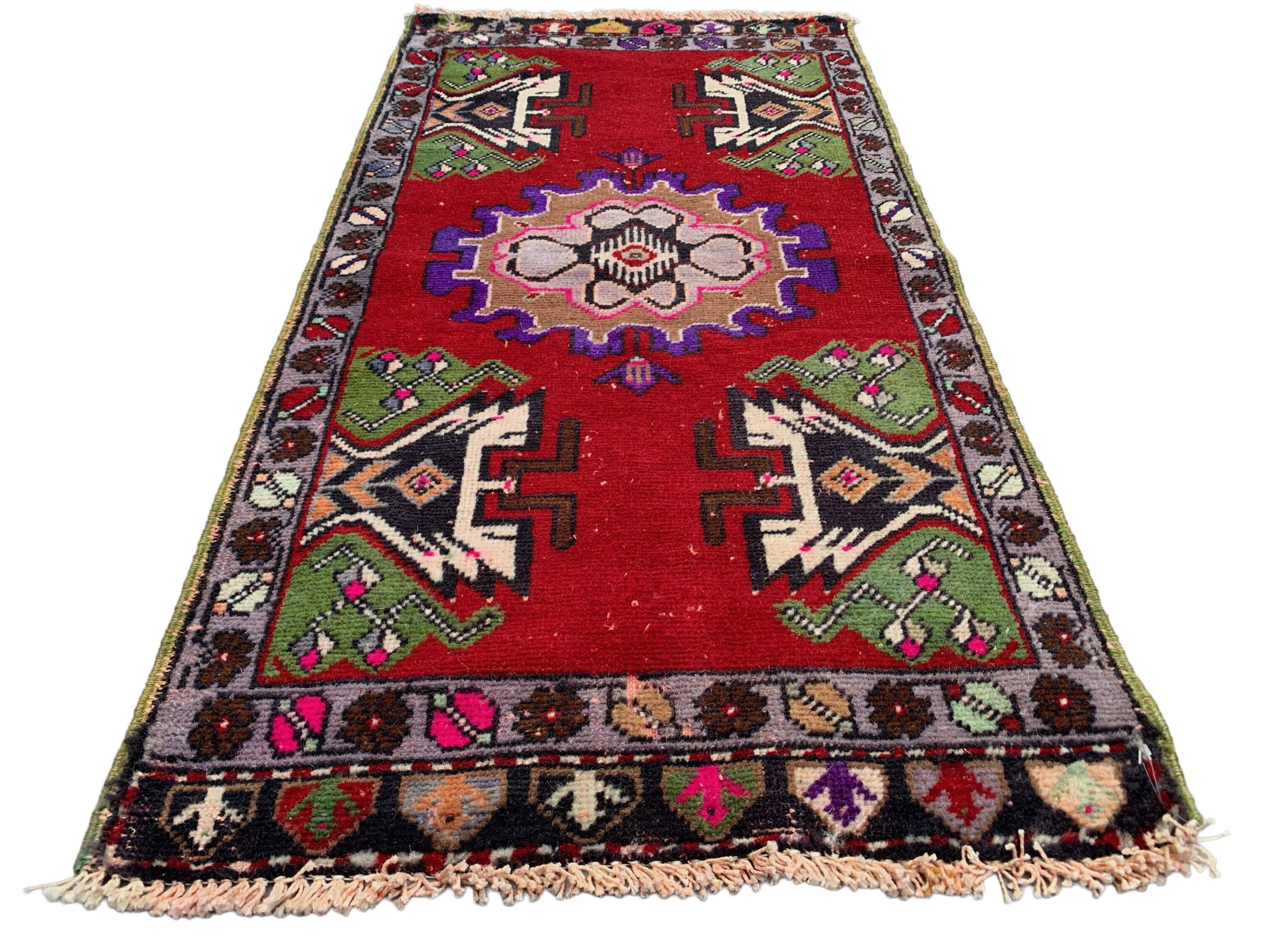 Small Vintage Turkish Rug 110x55 cm, Short Runner, Tribal, Shabby Chic