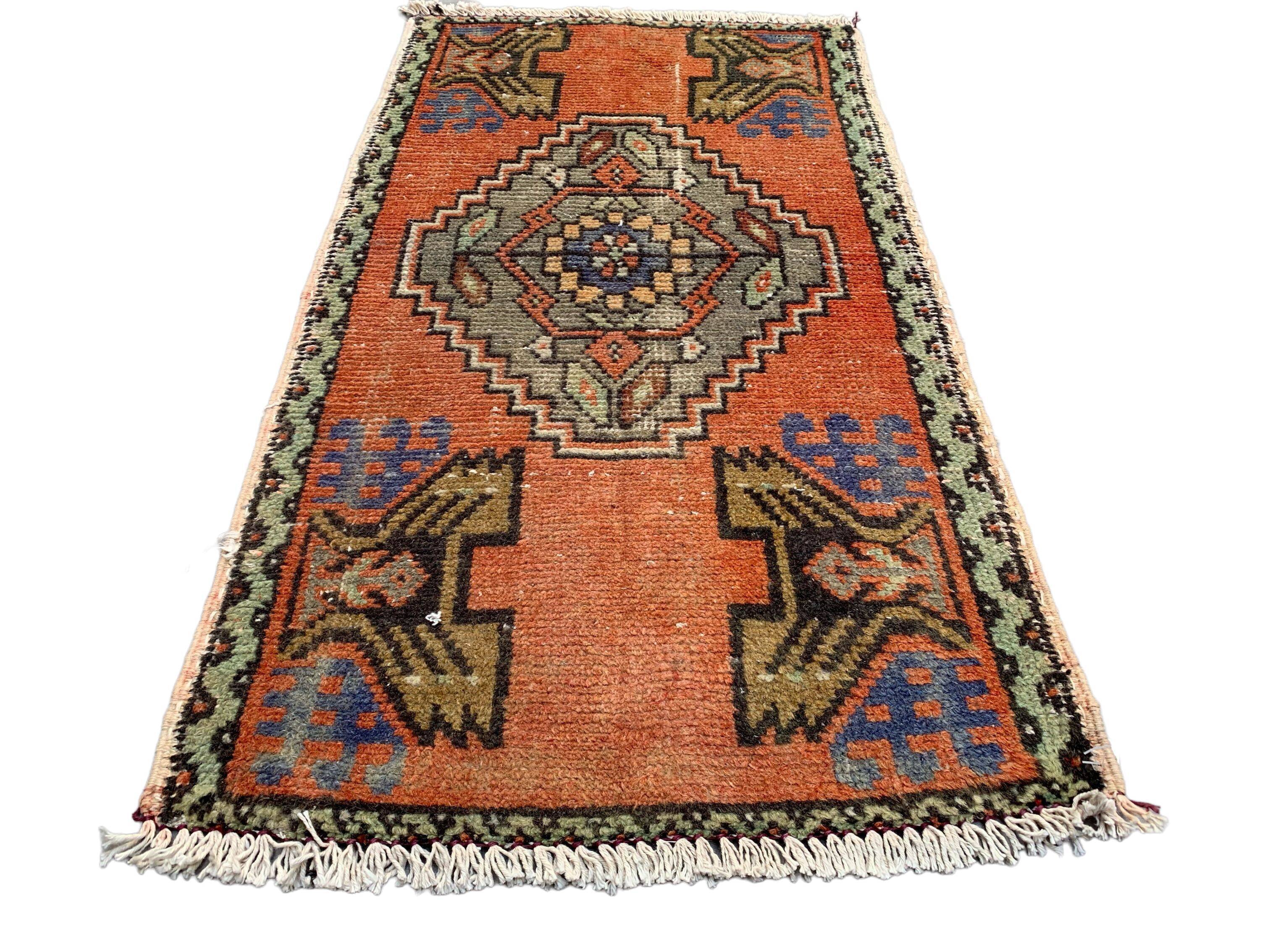 Small Vintage Turkish Rug 92x52 cm, Short Runner, Tribal, Shabby Chic