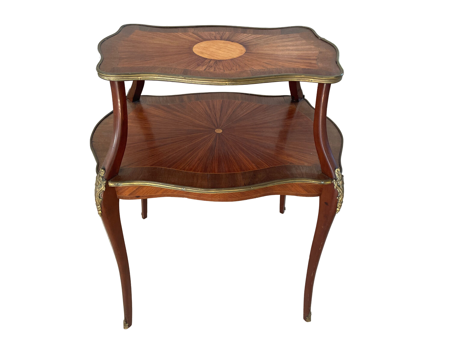 Guéridon table à thé style Louis XV