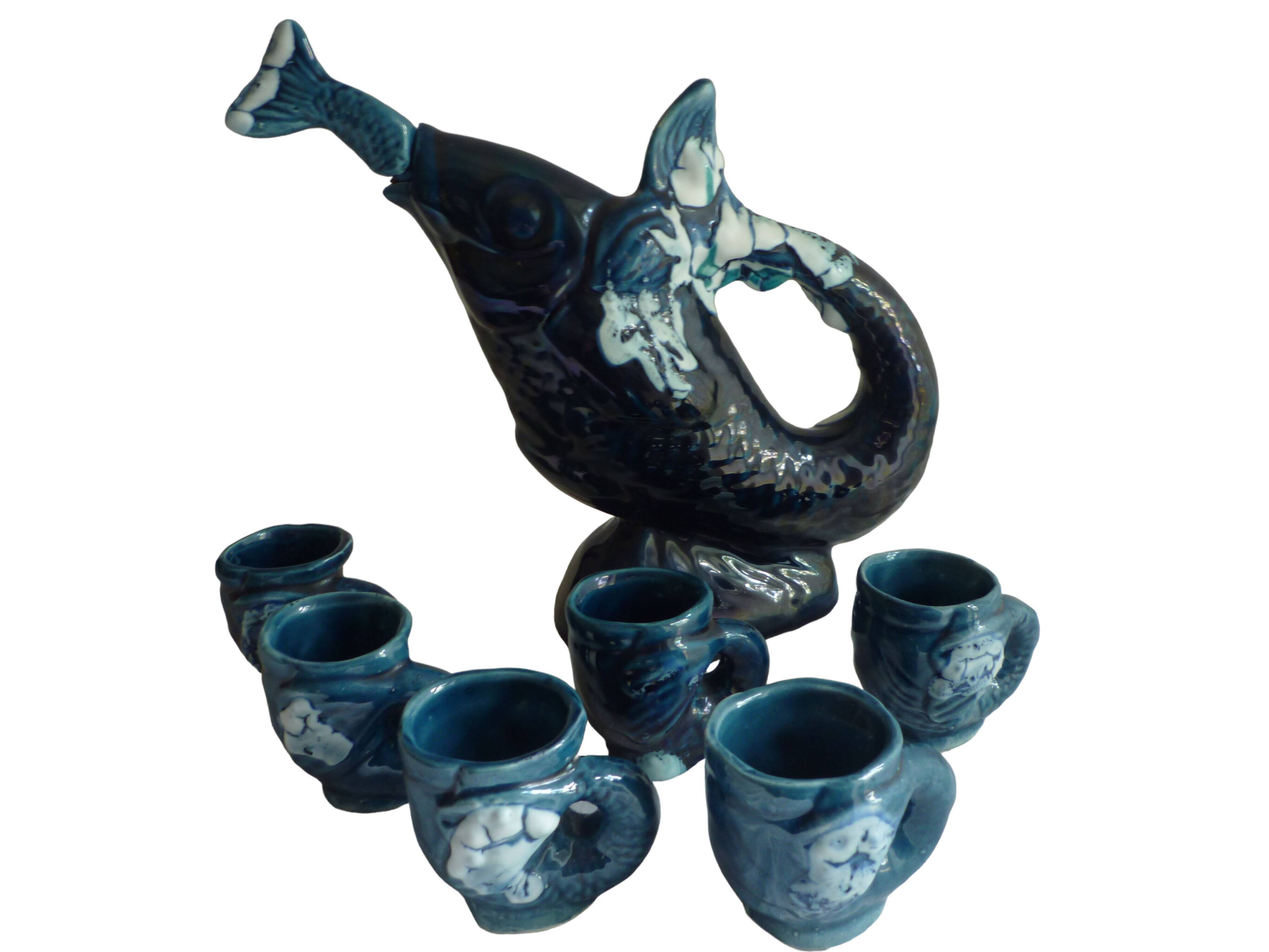 Fish liqueur service, 7 pièces
