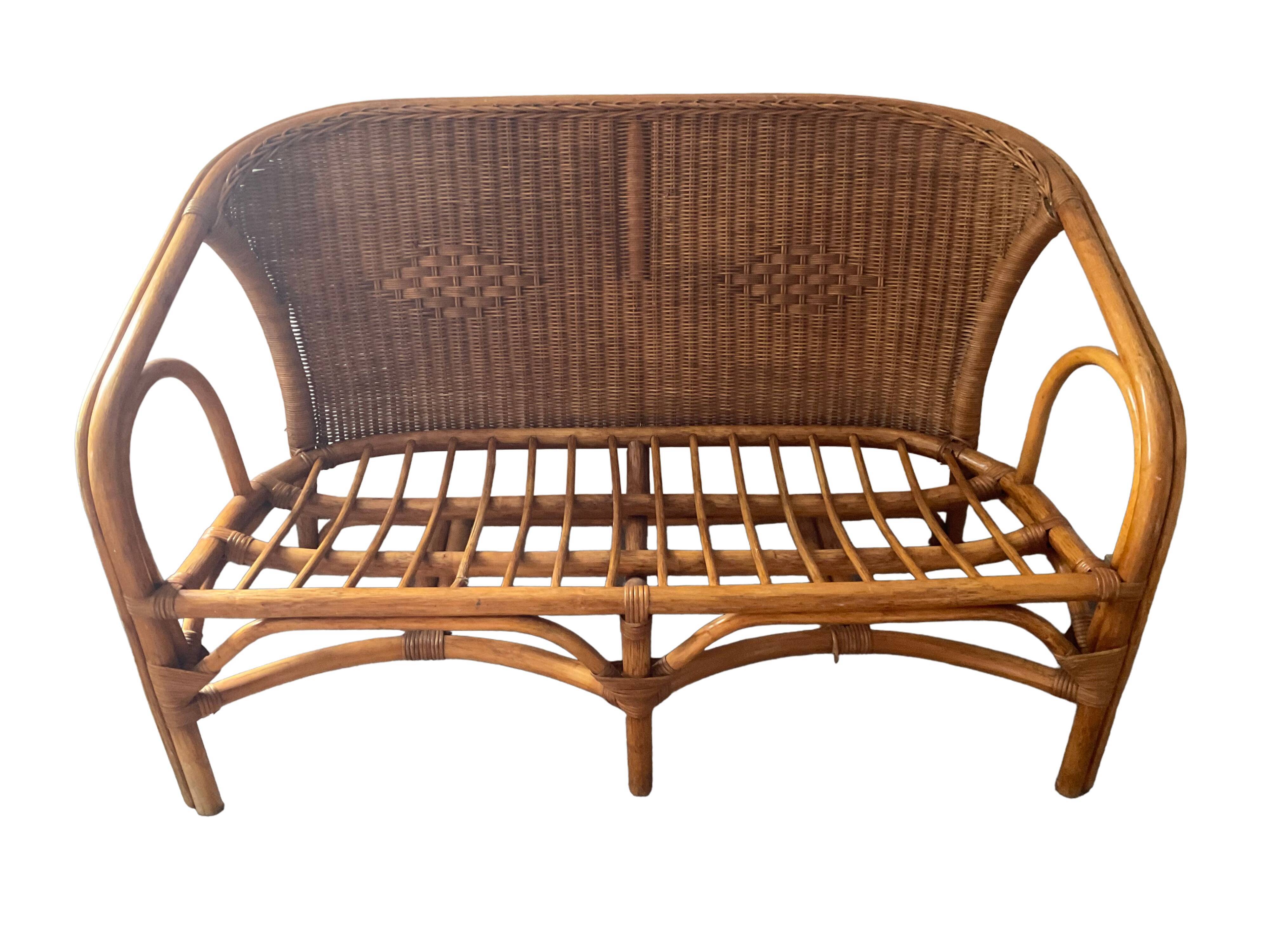Vintage rattan sofa 60s-70s