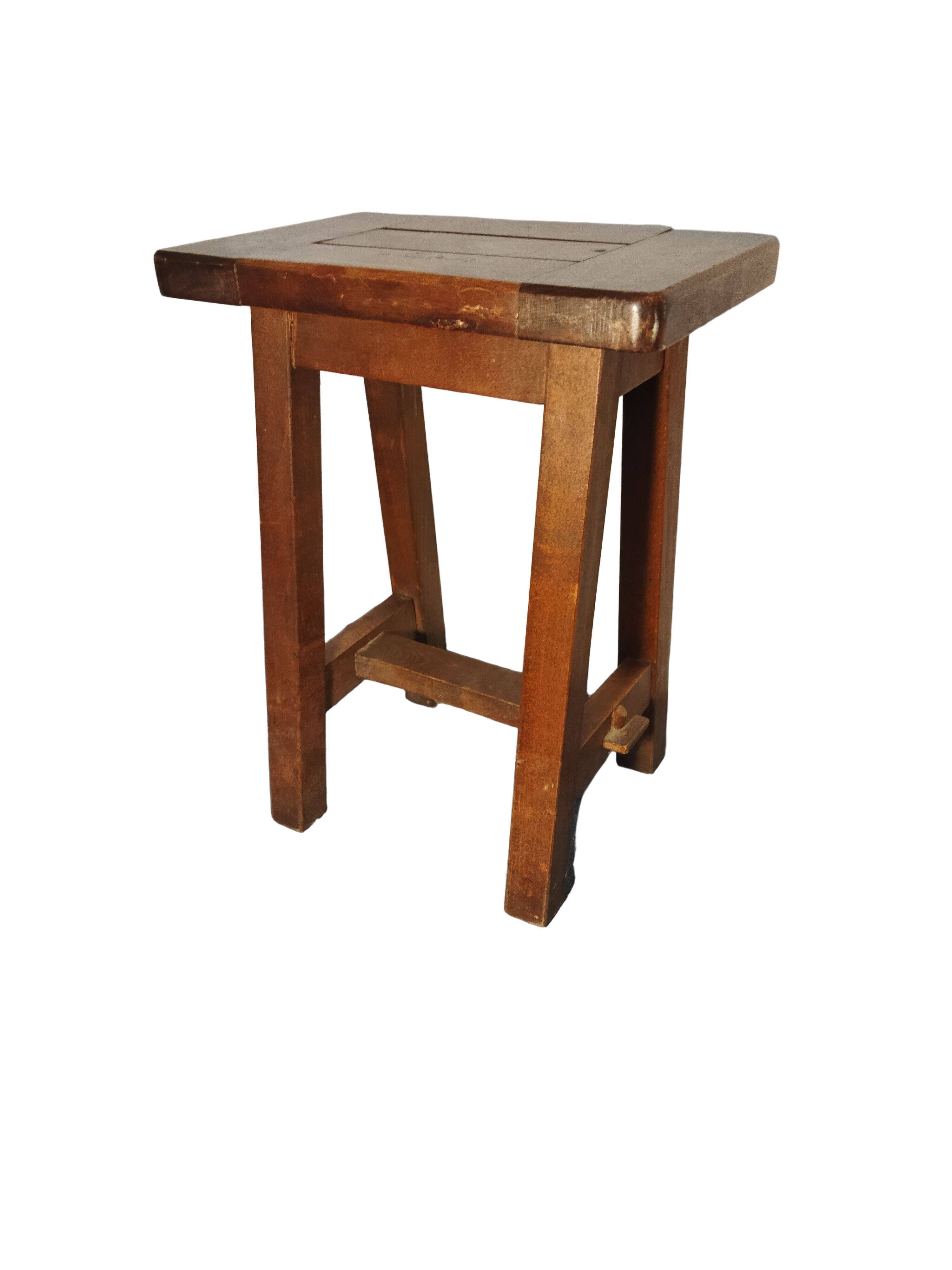 Farm stool