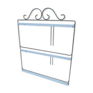 Etagère d’angle