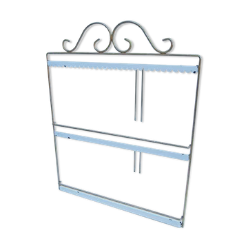 Etagère d’angle