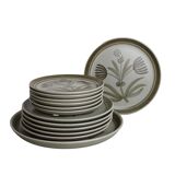 Set of 12 plates Longchamp + 1 dish