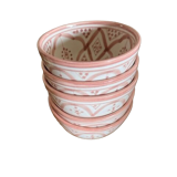 4 ceramic bowls