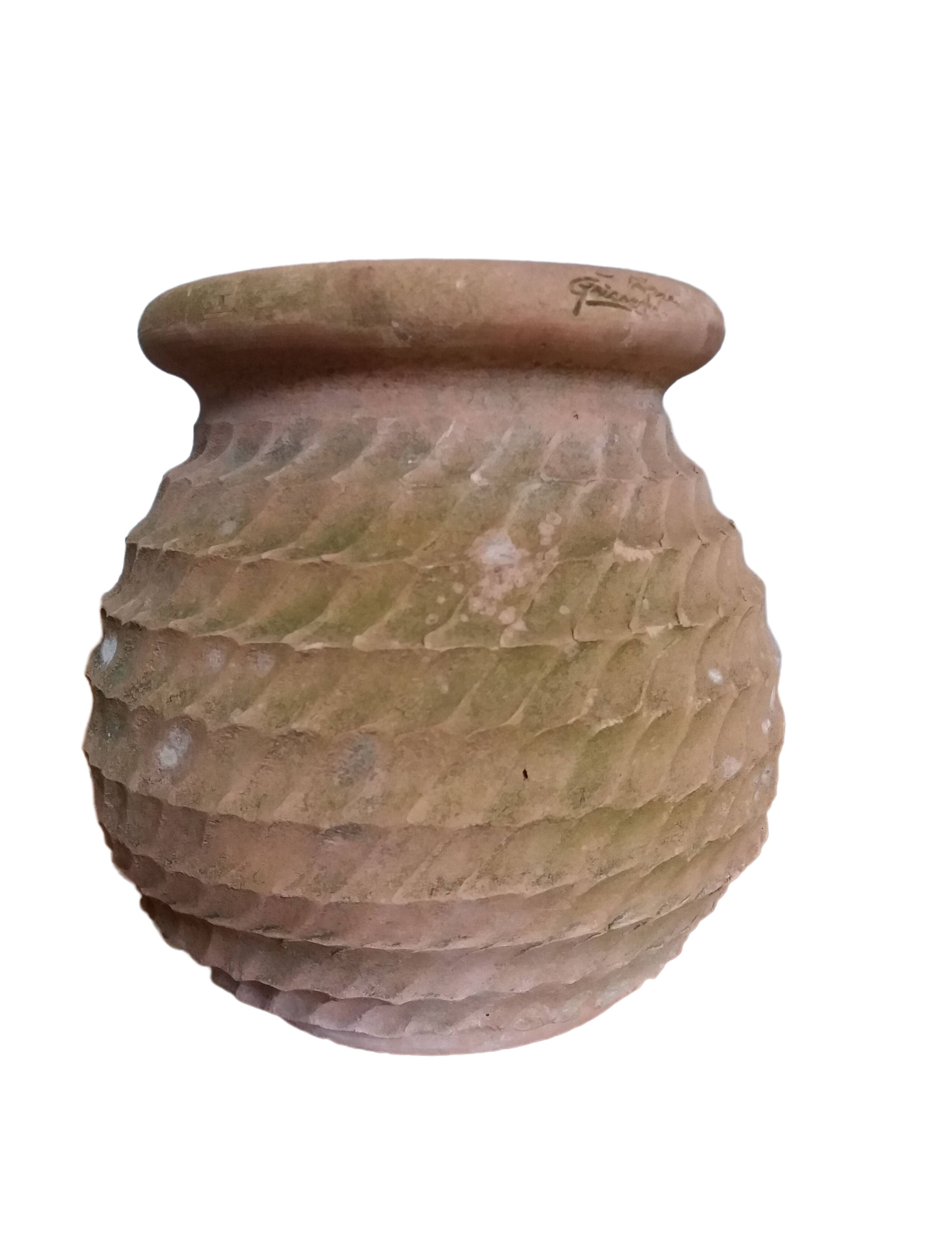 Terracotta jar pot rope decoration Goicoechea Basque Country