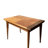 Table year 50 called "poker table"