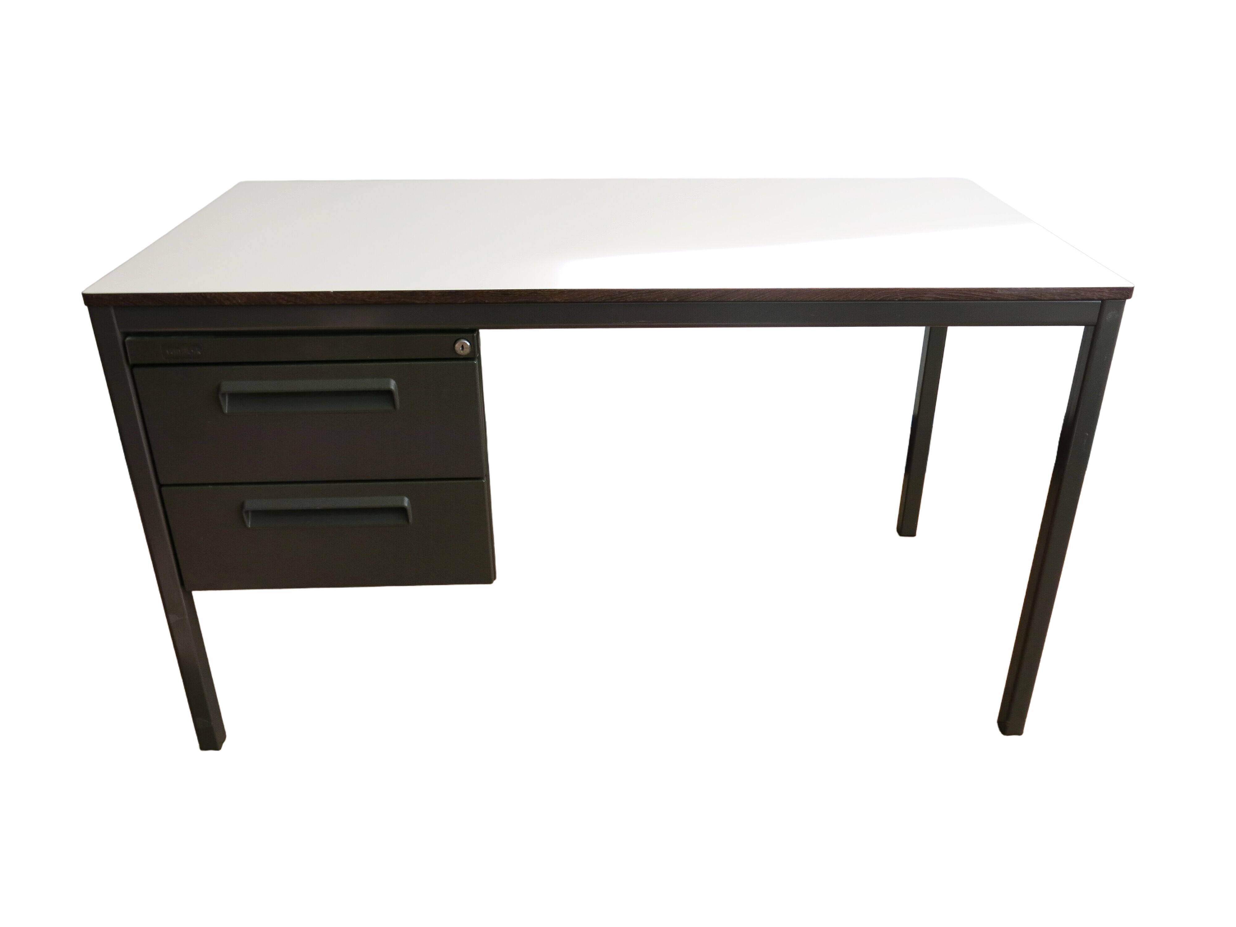 Van Blerk industrial office in steel and formica