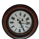 Horloge œil de bœuf