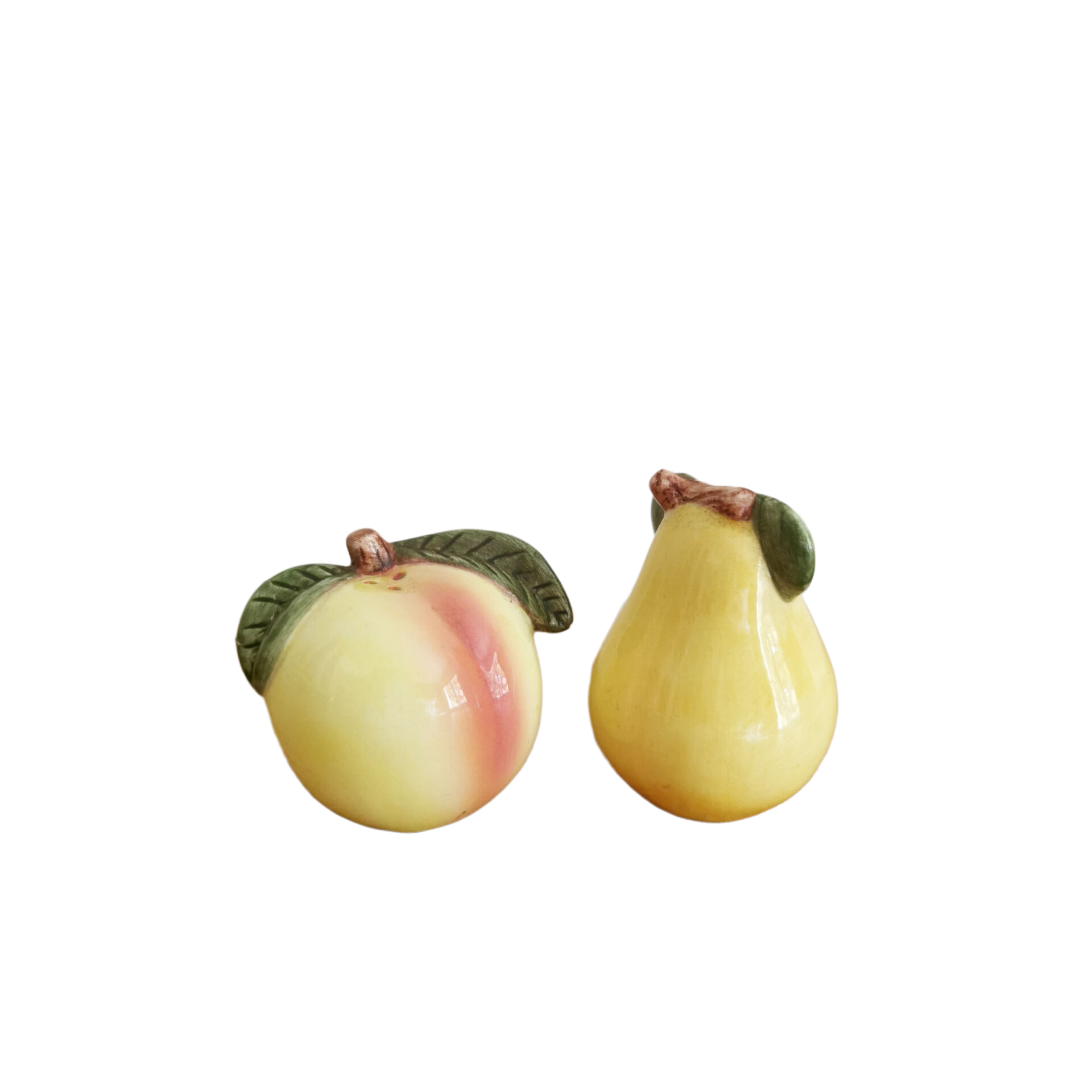 Salt shaker & fruit pepper maker