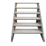 Staircase access scenic / shelf on roullettes