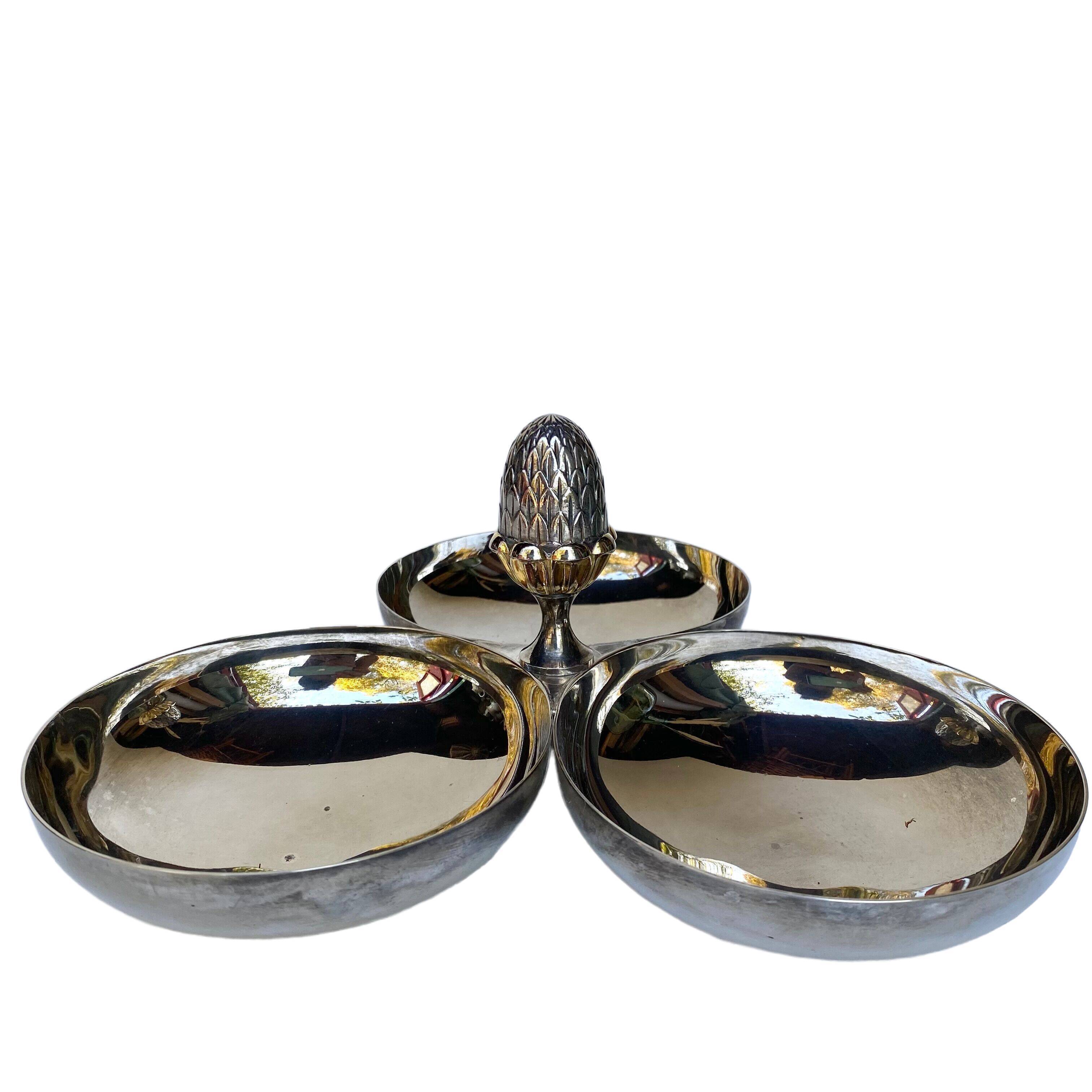 Silver metal serving dish