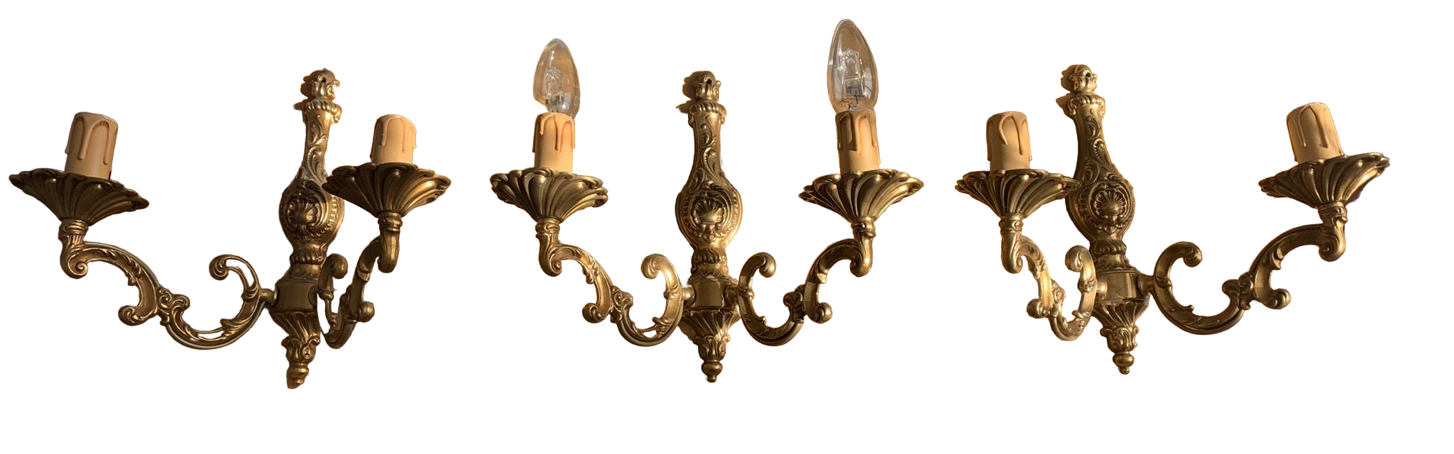 Delmas wall lamps