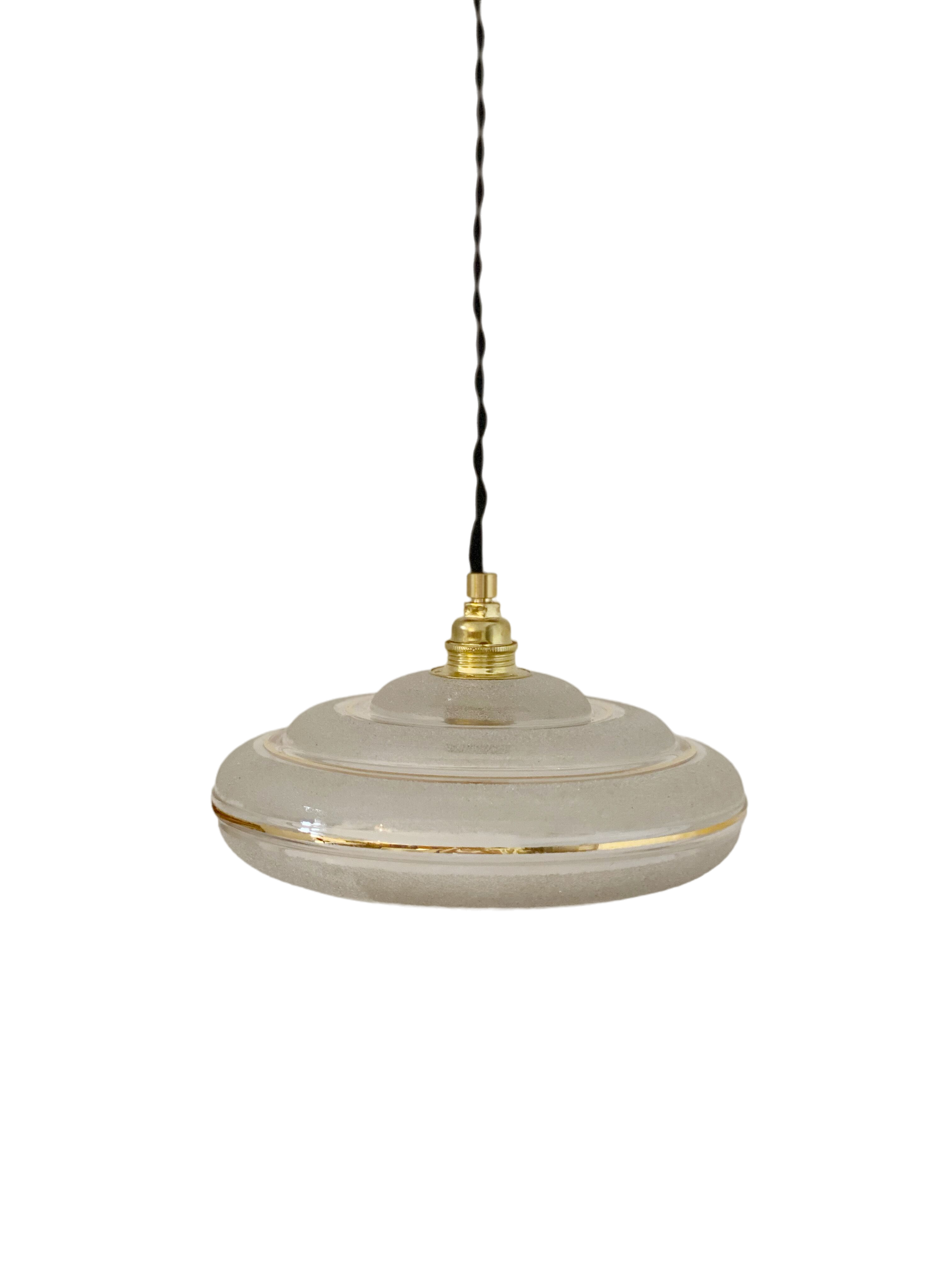 Vintage globe suspension