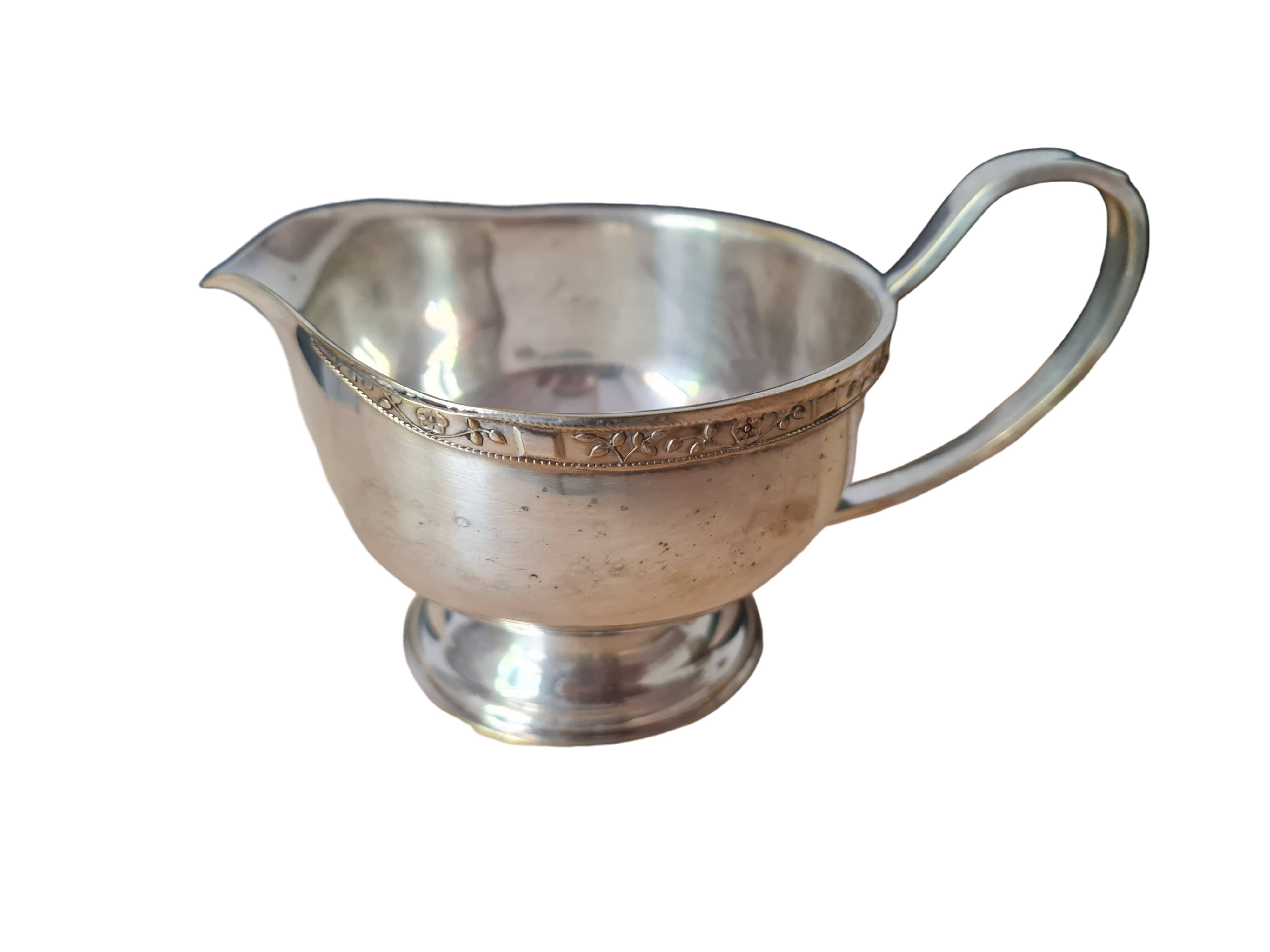Silver metal saucière signed