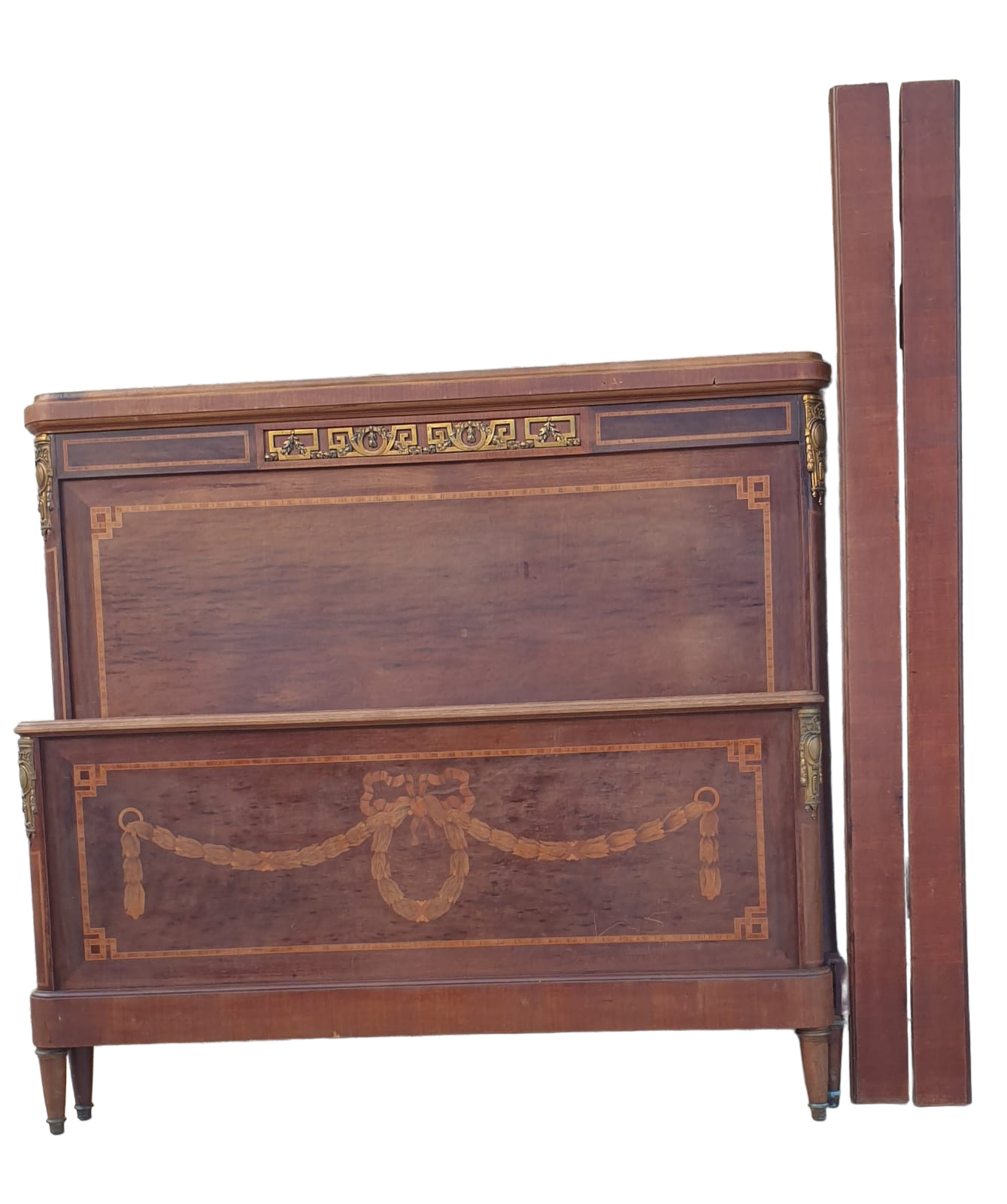 Old wooden bed 140 headboard