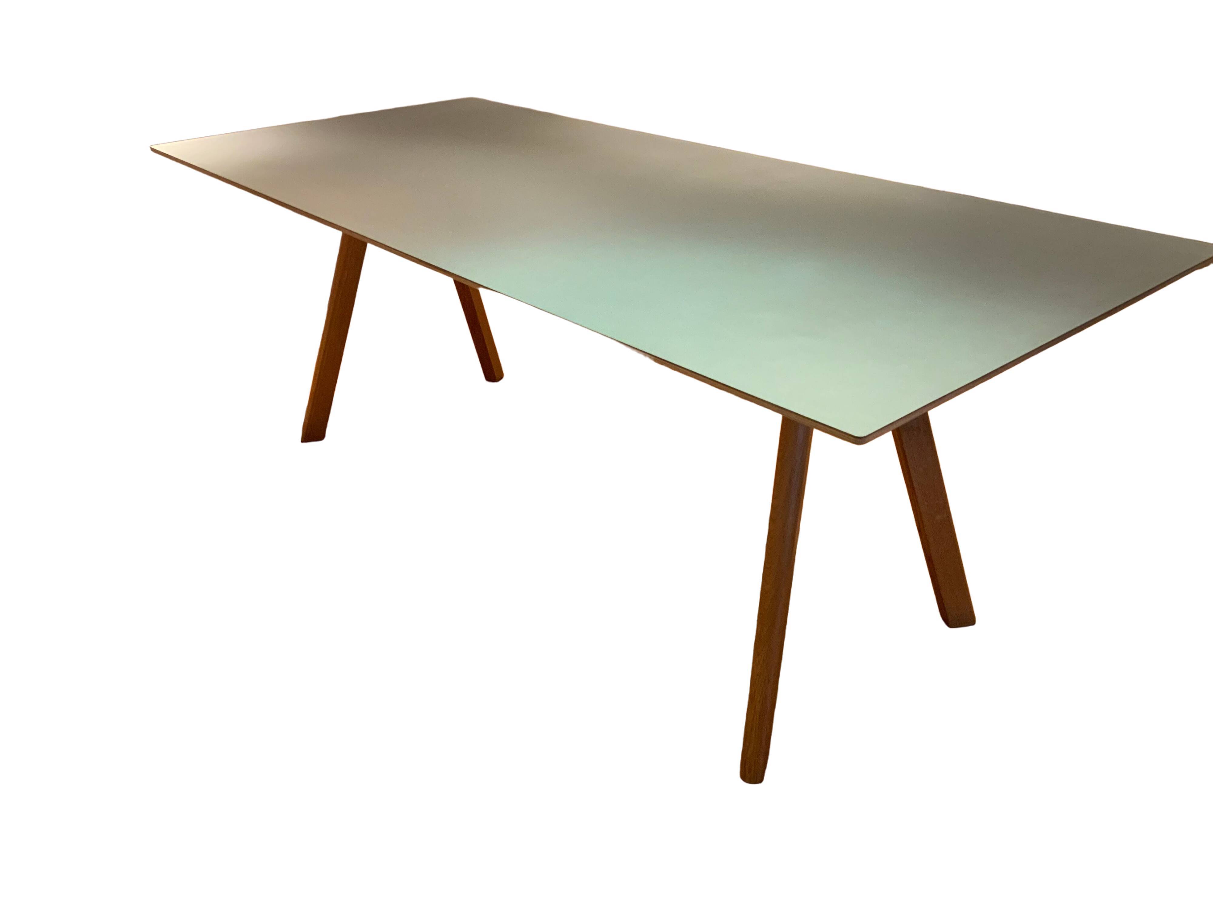 Table Copenhague CPH 30 Ronan and Erwan Bouroullec