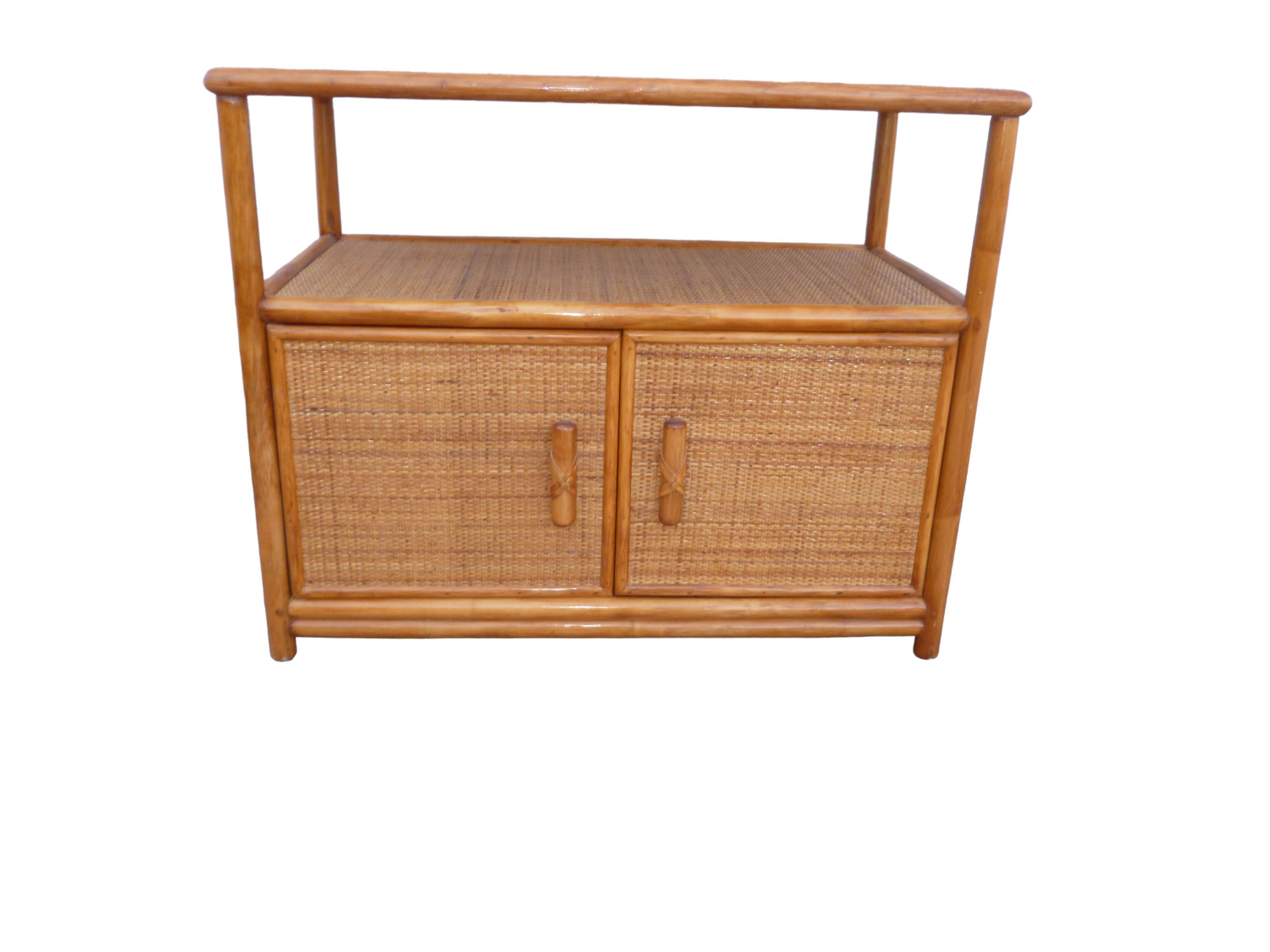 Rattan buffet