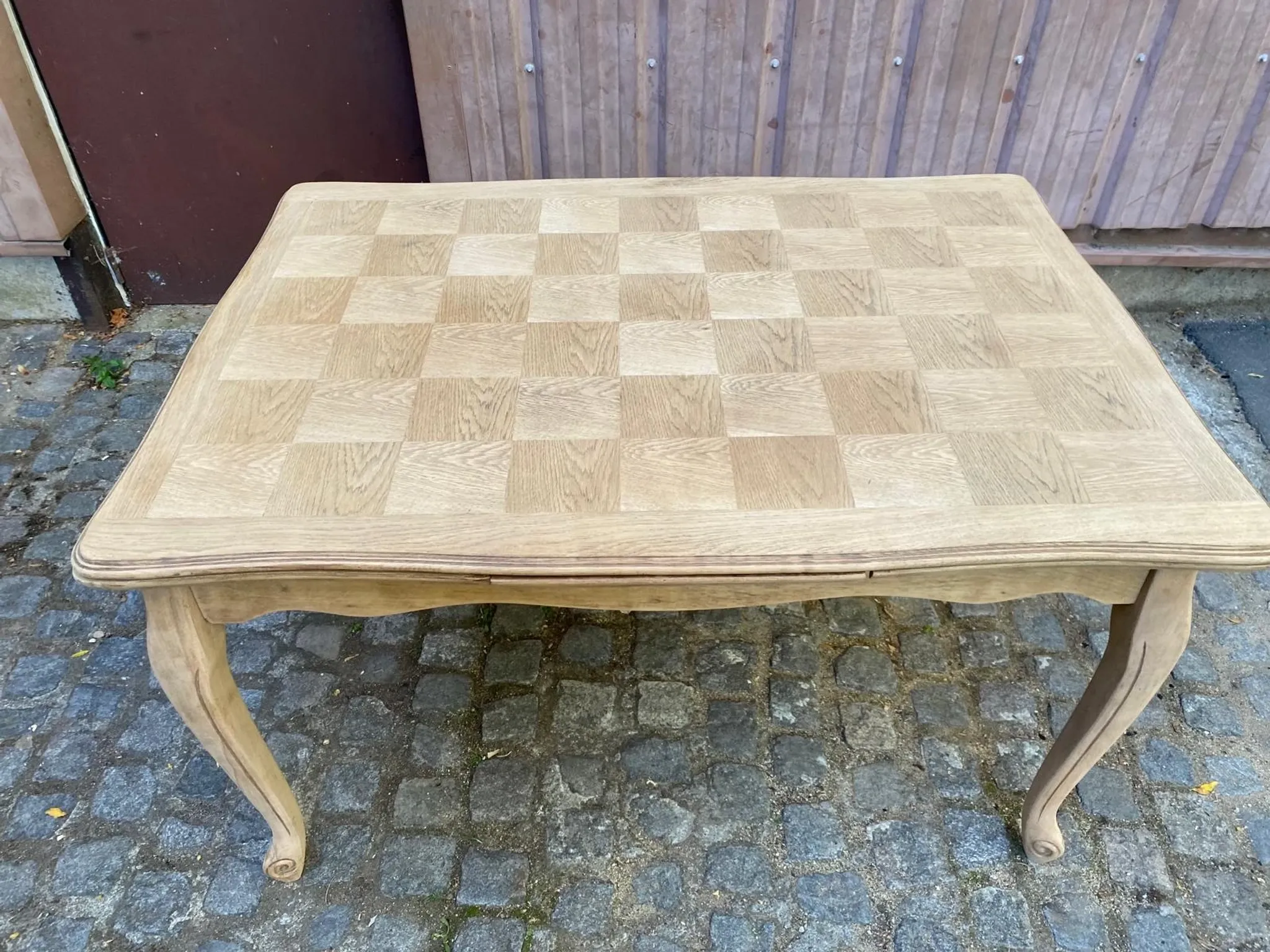 Table à manger Louis XV décapée en chêne massif 1970 215cm