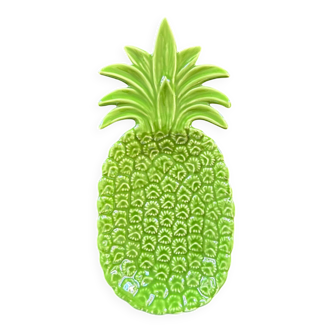 Green pineapple pocket emptier