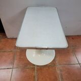 Tulip foot end table from the 70s