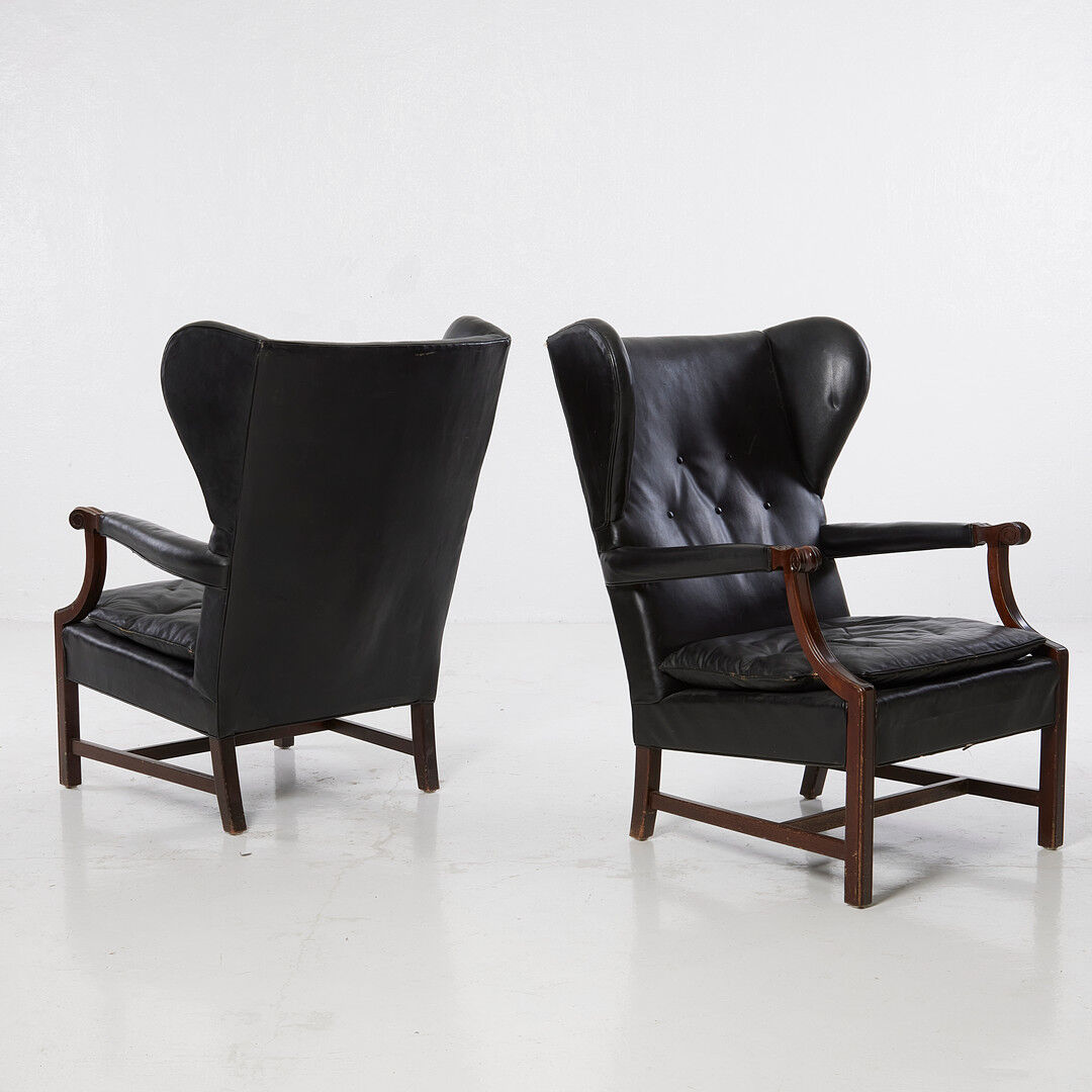 Paires de fauteuils scandinave en cuir noir