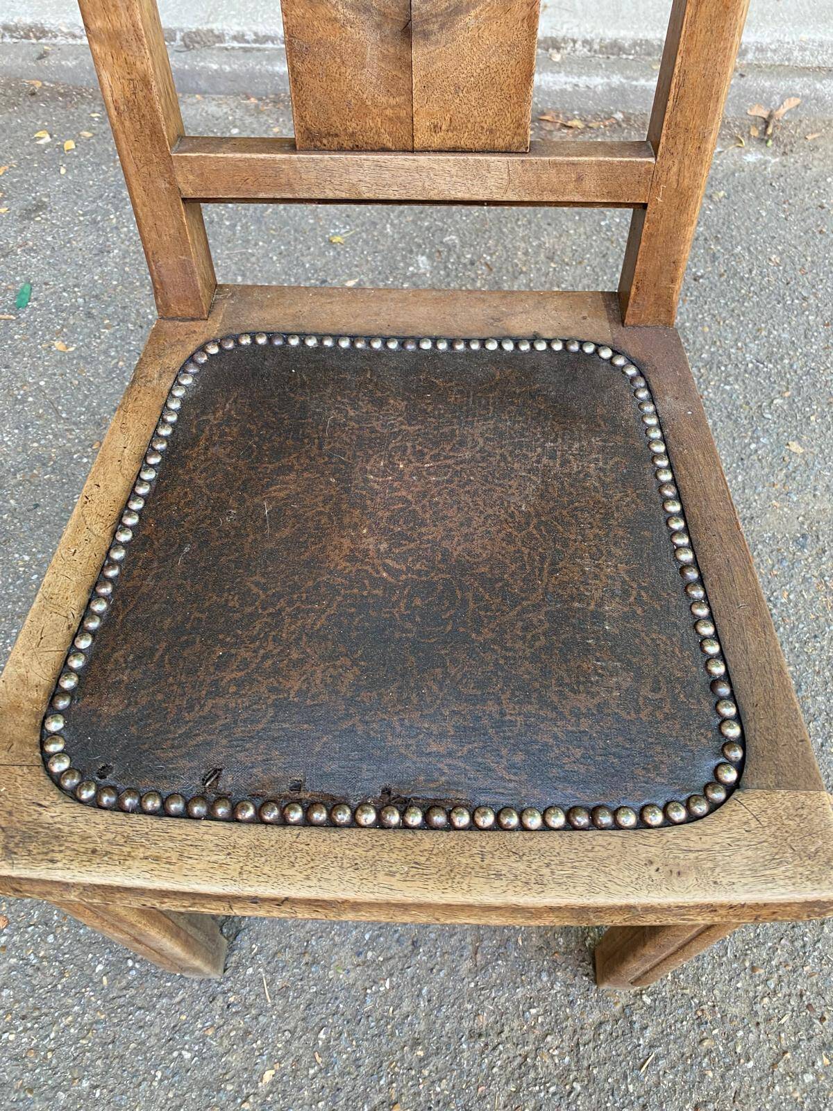 Art Deco chair in wood and brown