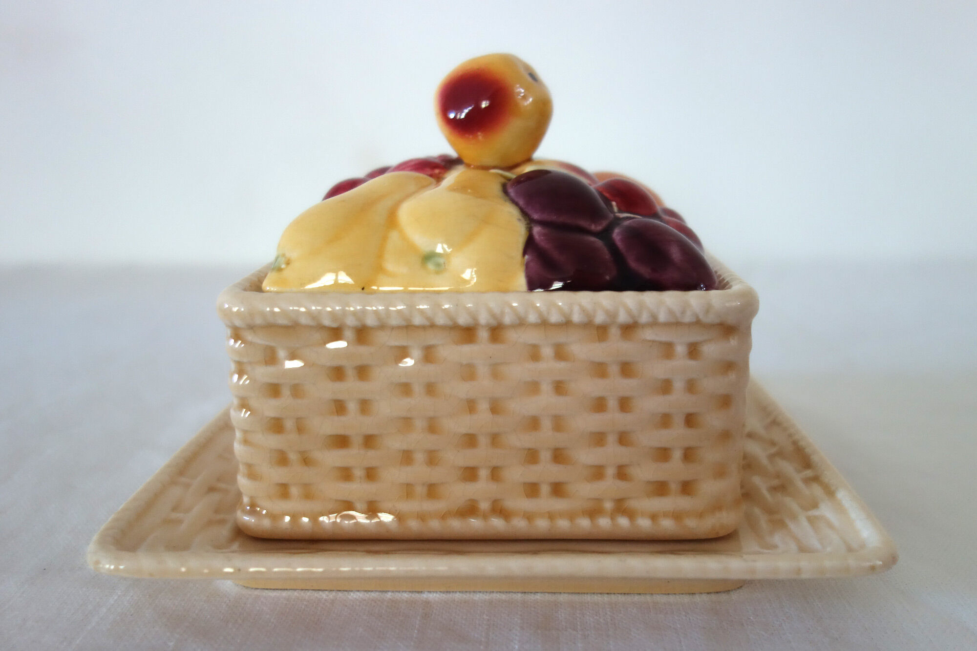 Old sweet jar / fruit basket, square shape, in Sarreguemines ceramic.