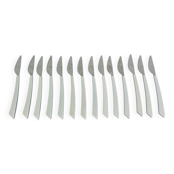 14 couteaux par Nathalie George pour Air France, inox, vintage