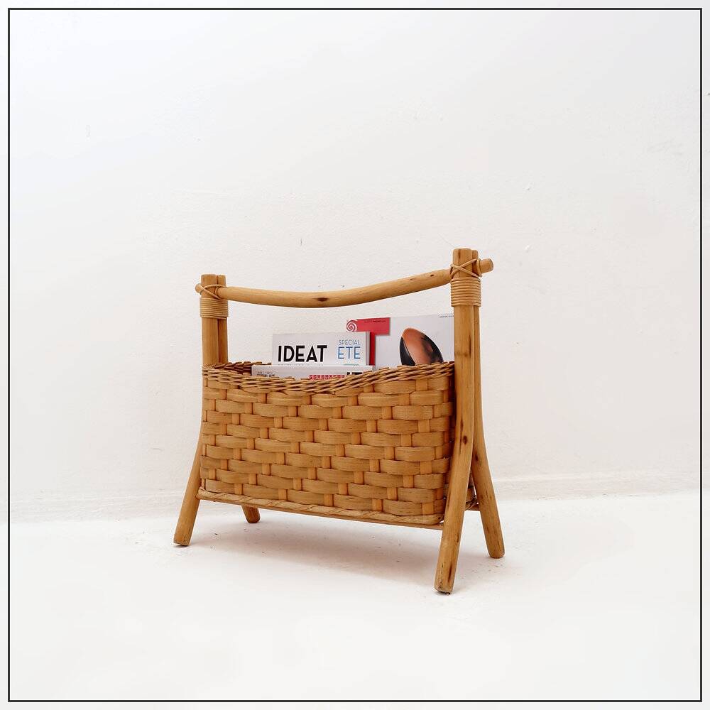 Vintage bamboo magazine rack in bohemian style - 1970s