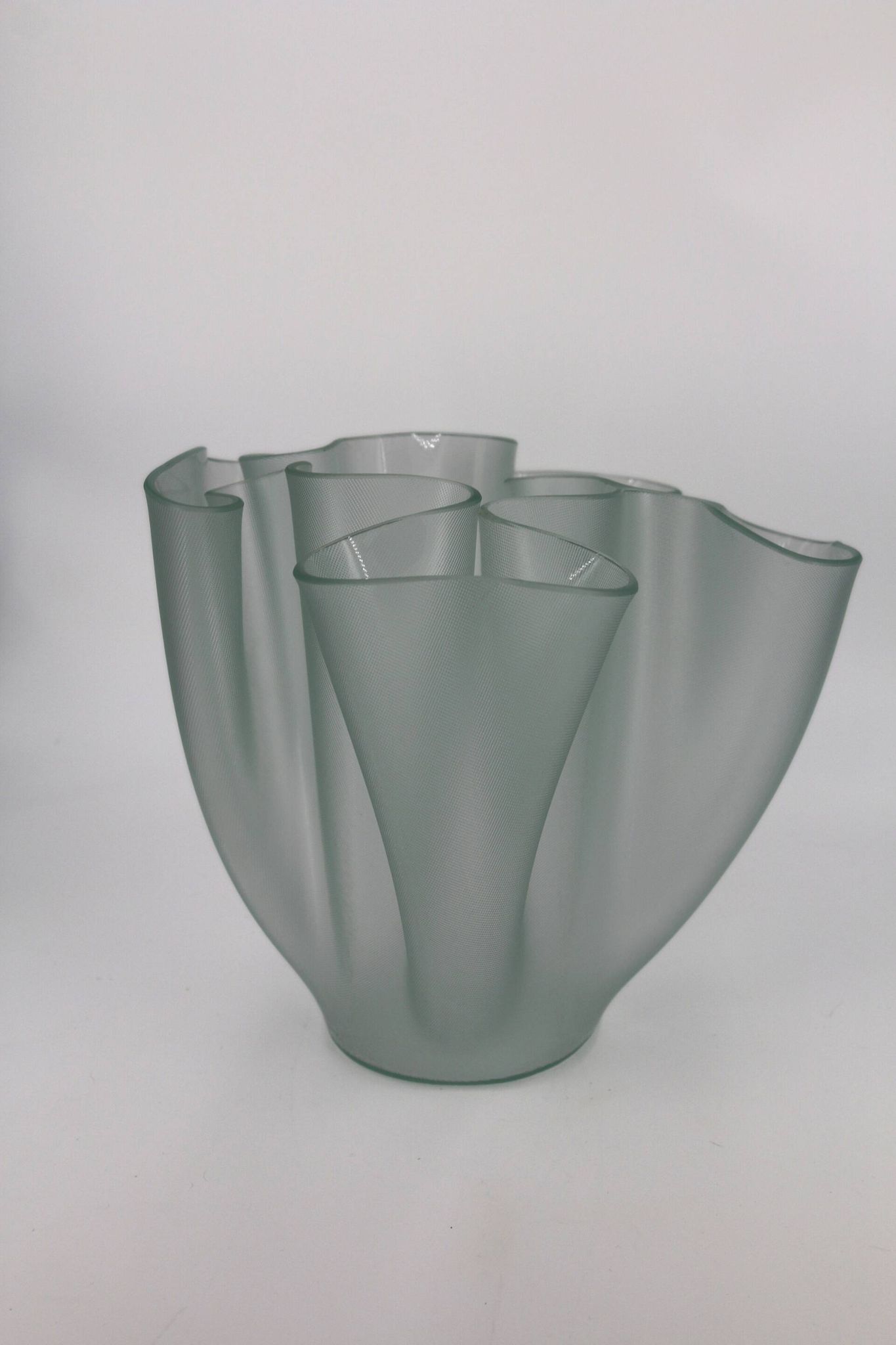 Glass Vase, "Cartoccio" model by Pietro Chiesa for Fontana Arte