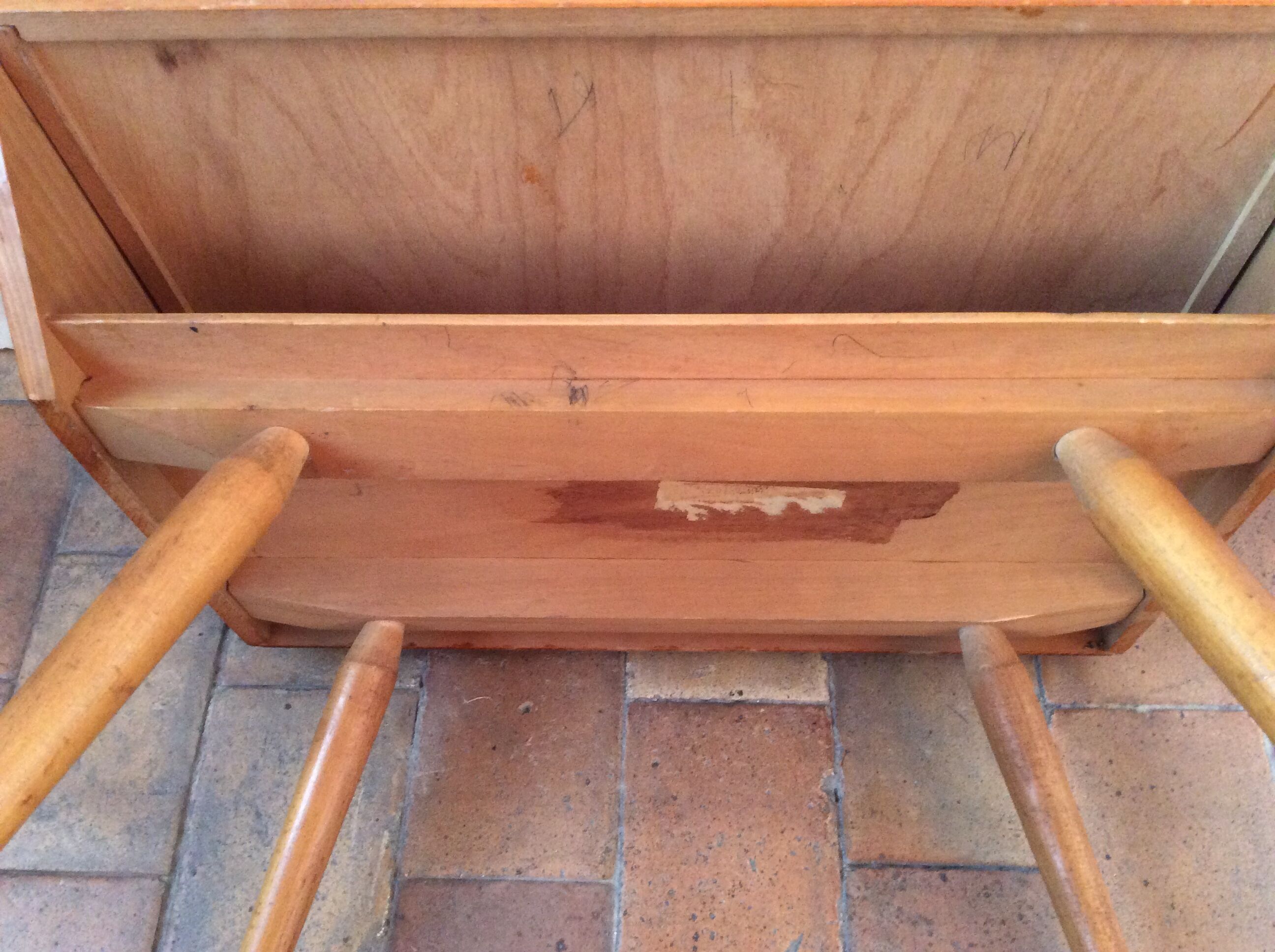 Vintage scandinavian office