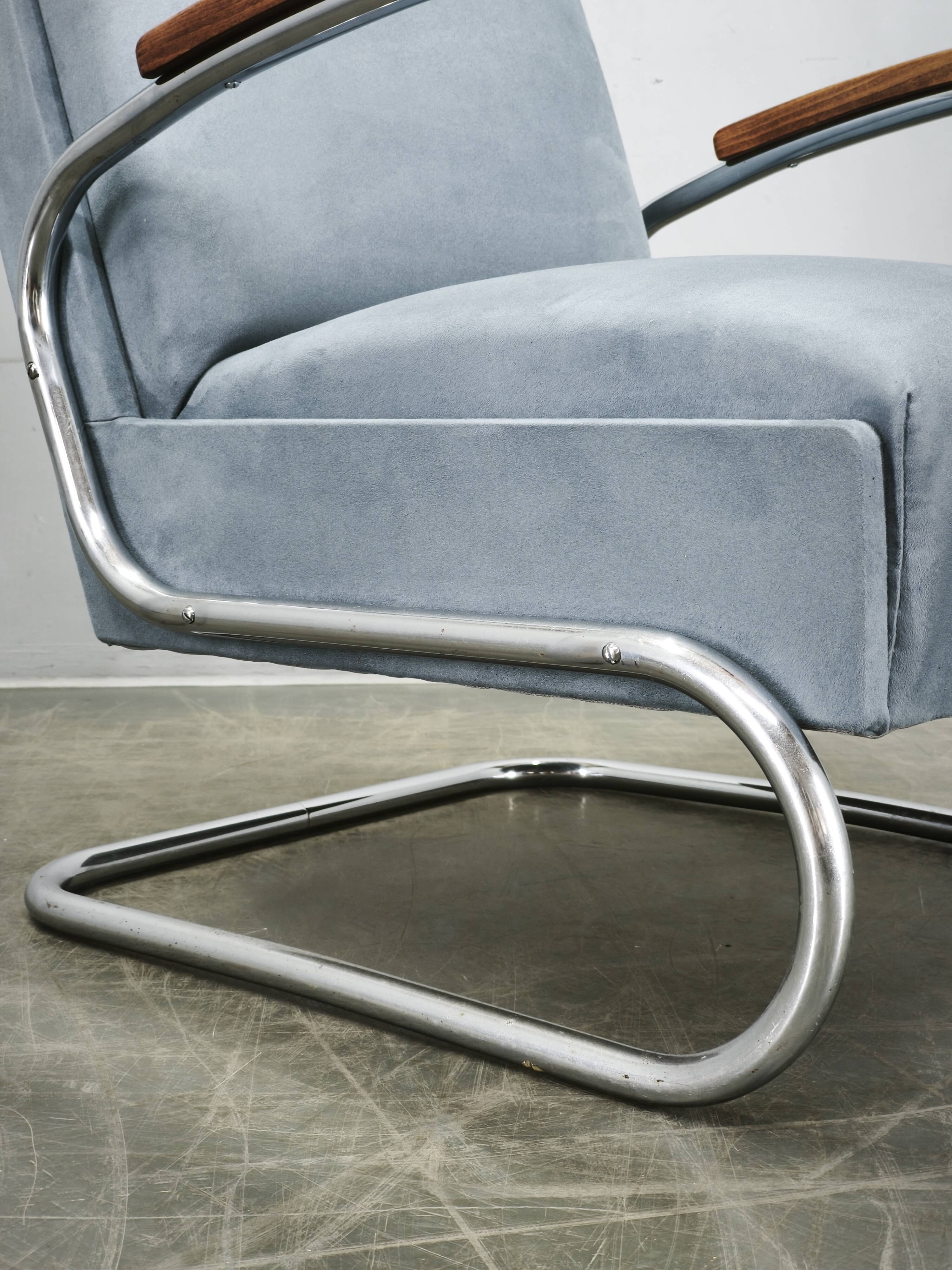 Fauteuil cantilever Bauhaus des années 1930 dans le style Thonet S 411, attribué à Kovo