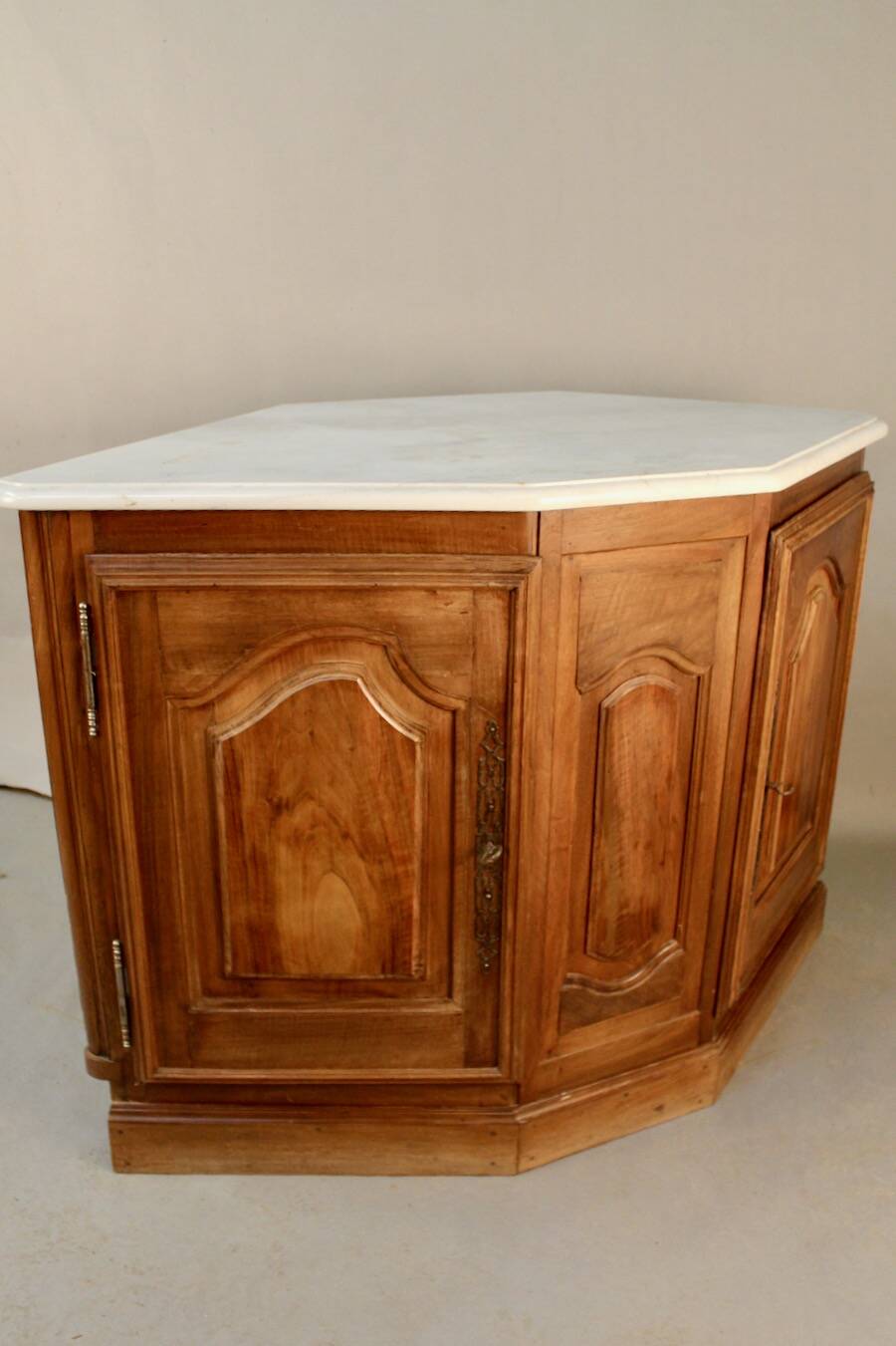 19th century walnut corner cupboard with Carrara marble top