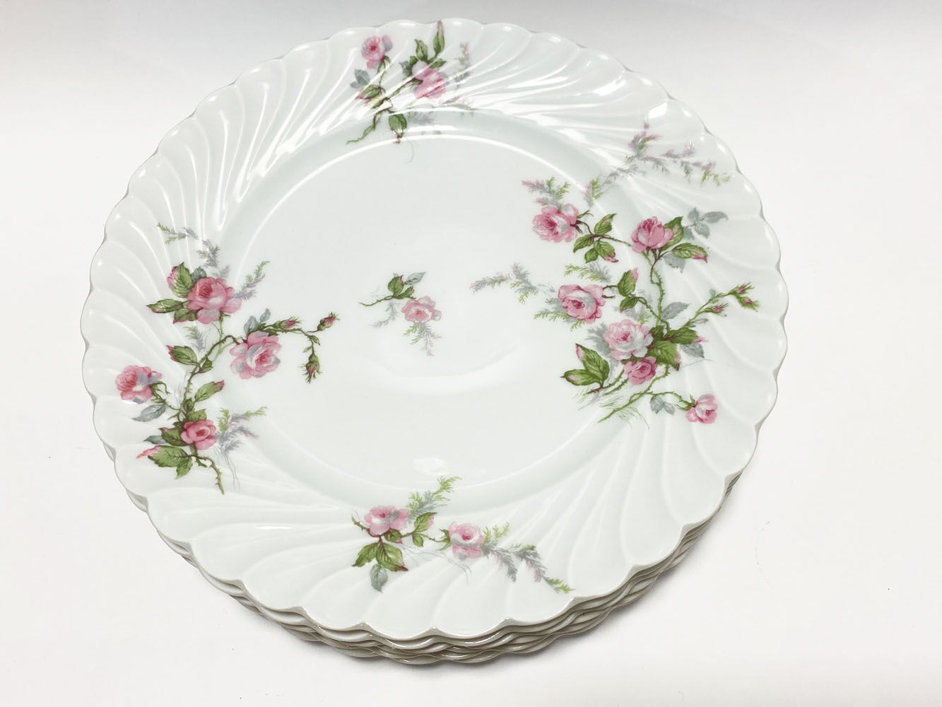 6 dessert plates. Haviland Limoges France. Perfect condition