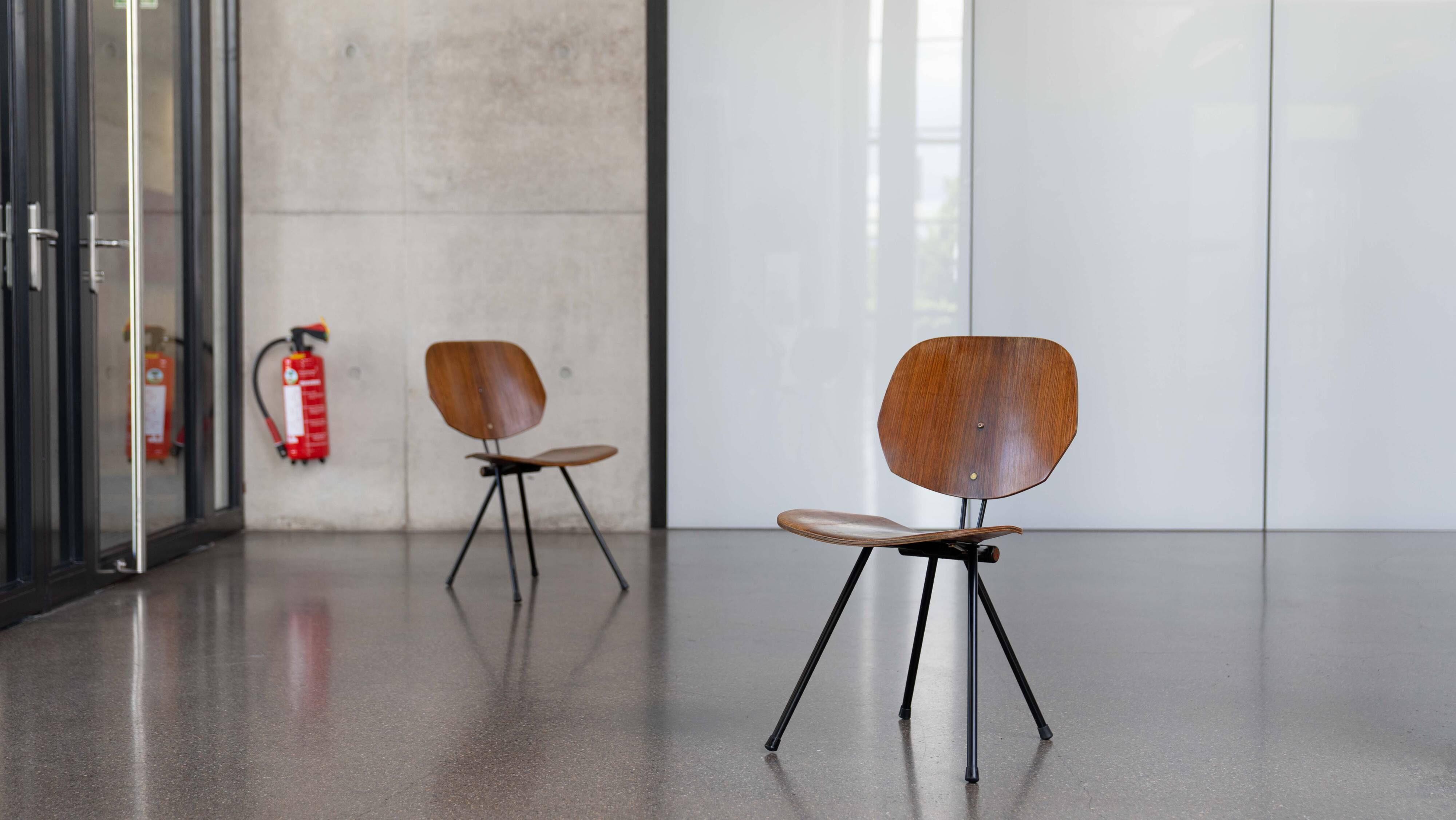 PAIR FOLDING-CHAIRS S88 BY OSVALDO BORSANI FOR TECNO