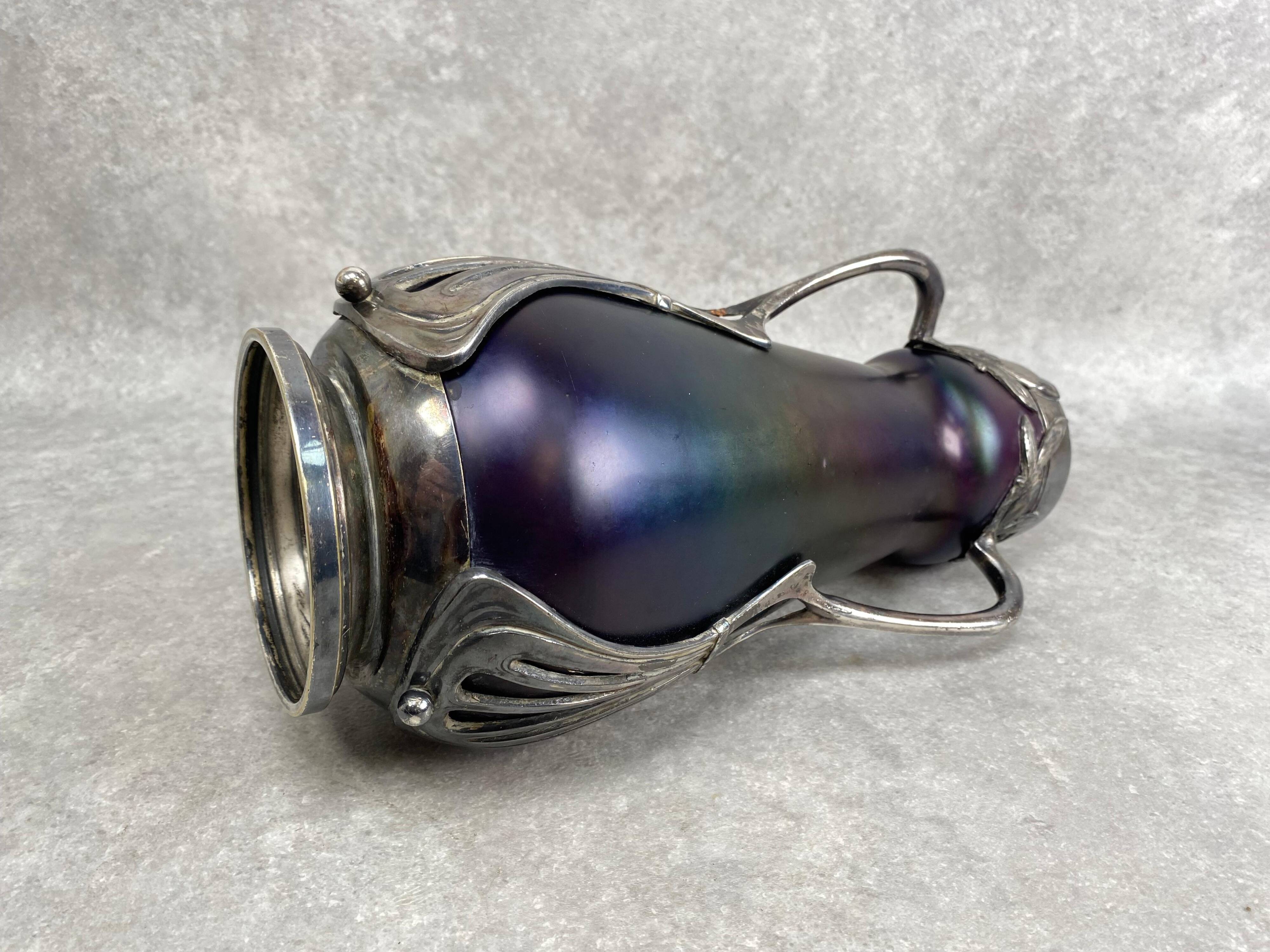 Art glass vase in the Jugendstil style by Wilhelm Kralik Sohne