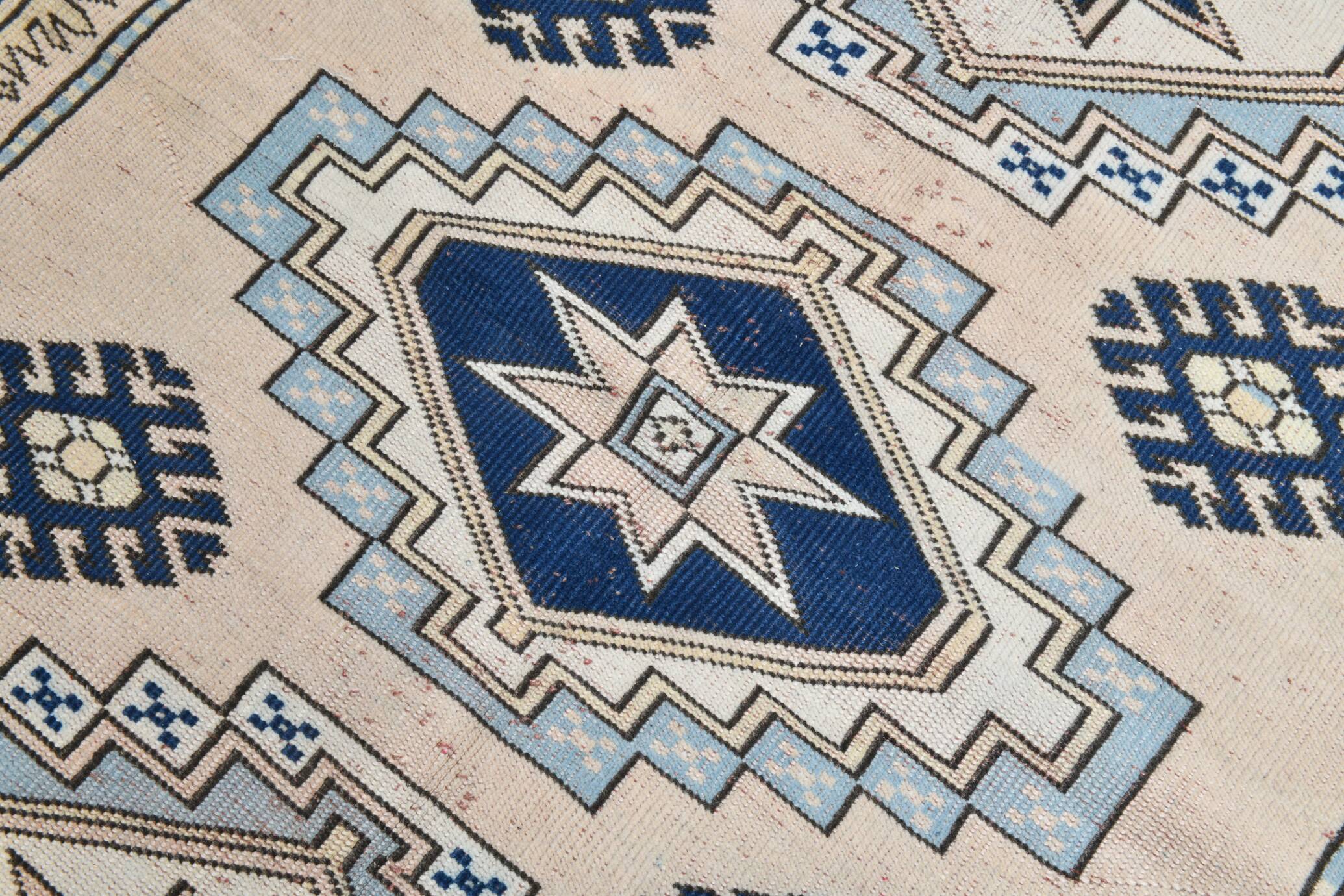 6x7 Navy Blue Cream Oriental Persian Rug, 178x225Cm