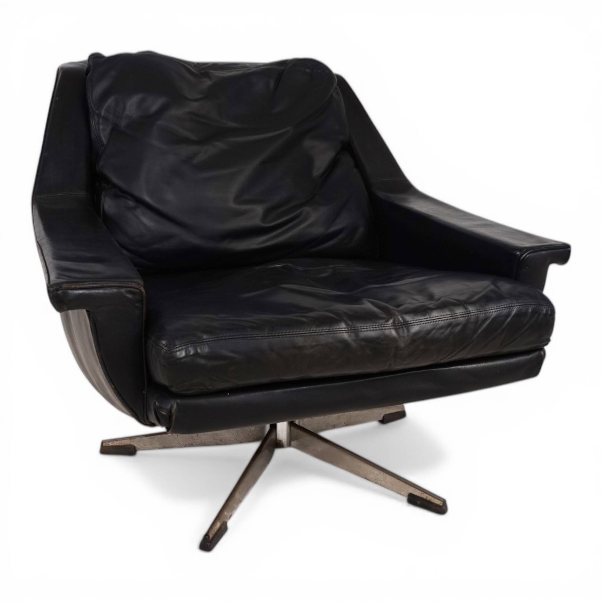 ESA 802 Black Leather Lounge Chair by Werner Langenfeld, 1970