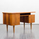Bureau années 50, noyer, restauré