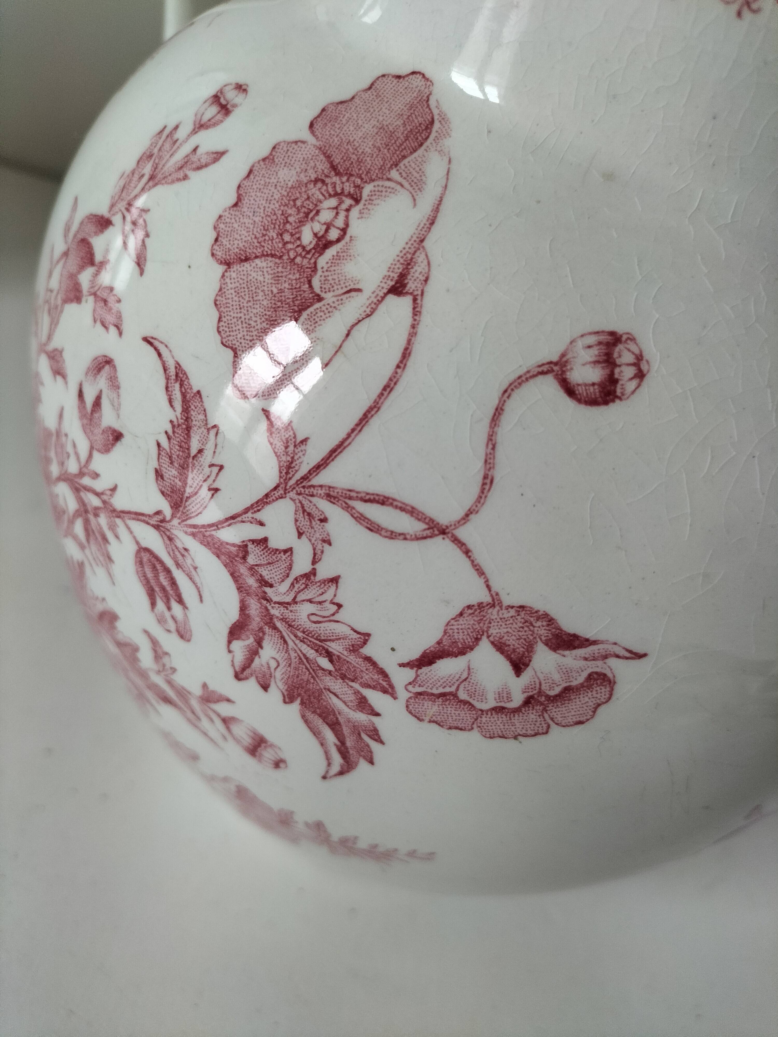 Large earthenware jug – Onnaing pottery (Nord), “Poppy” decoration