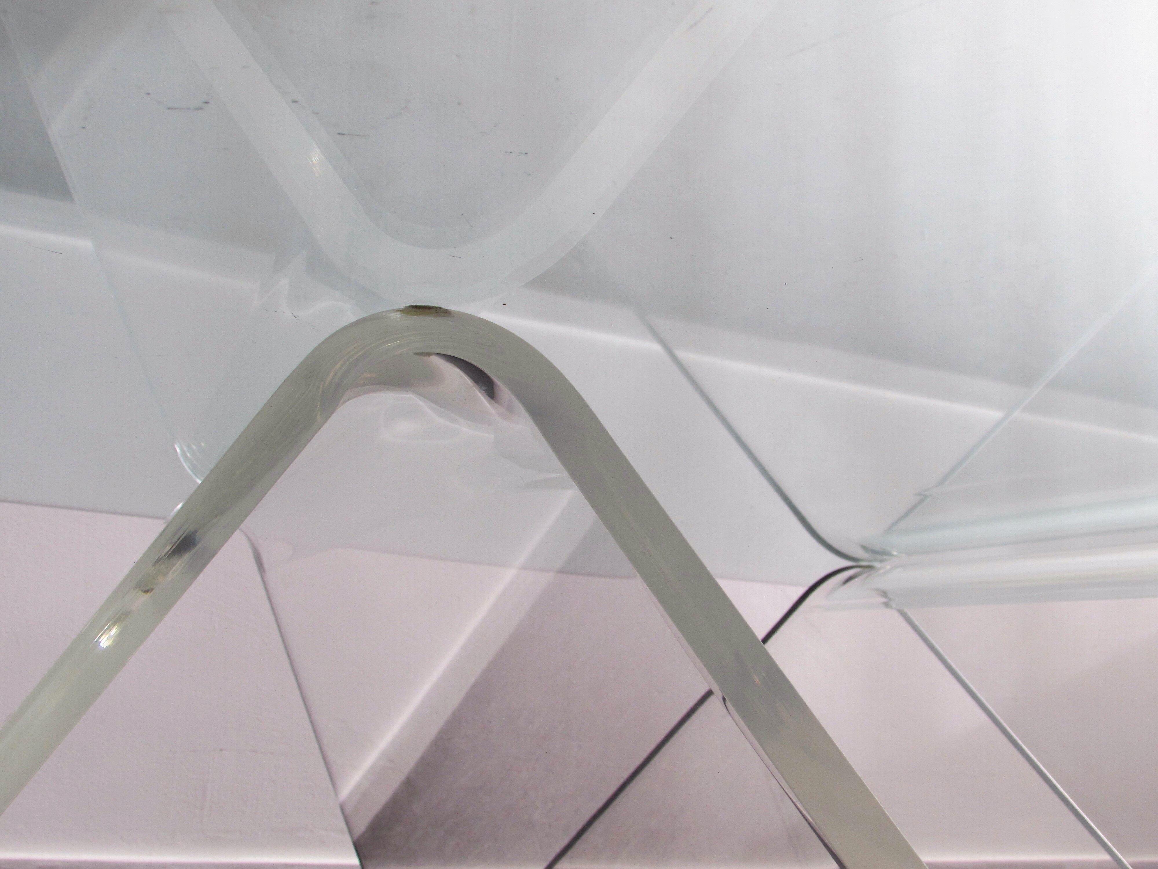 Transparant 'Wave' Coffee Table 1980's