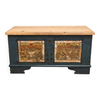 Painted Pine Chest, Eastern Europe – Late 19th Century