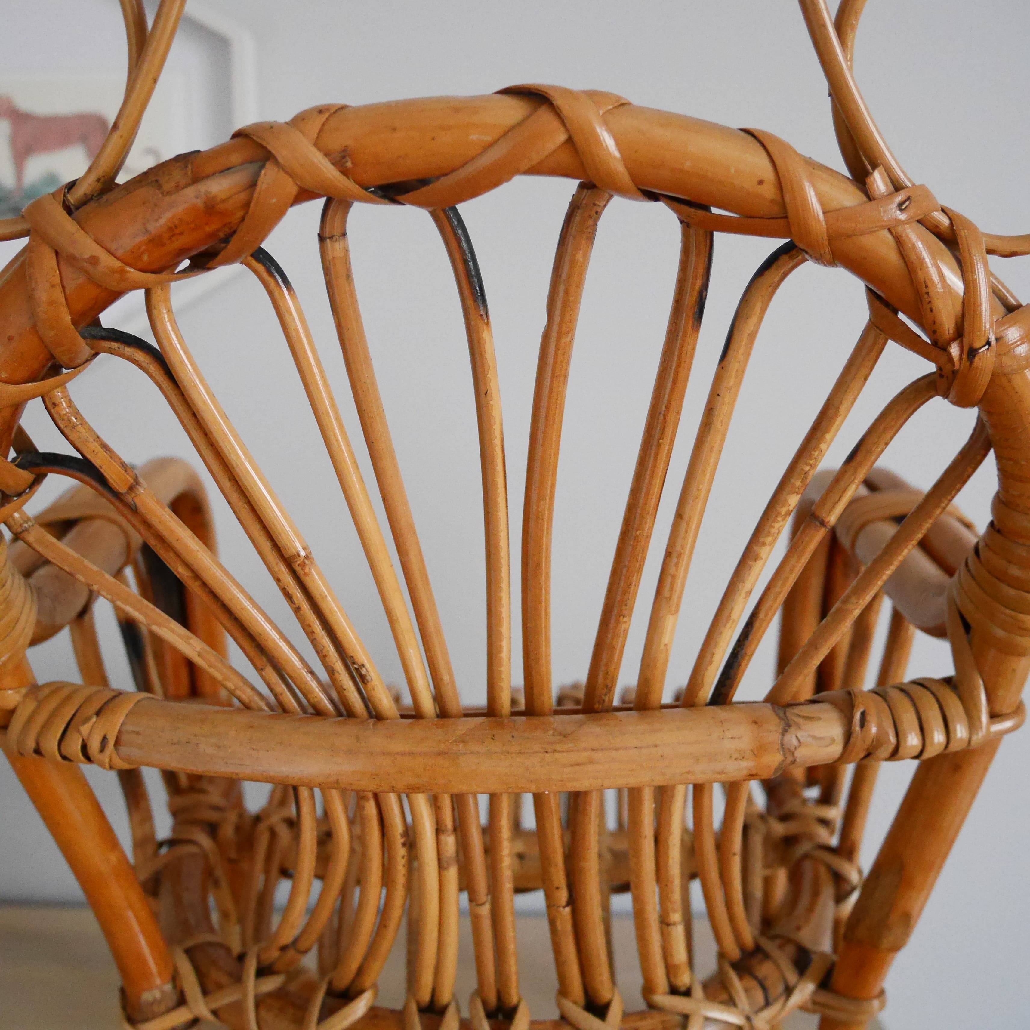 Fauteuil en rotin enfant