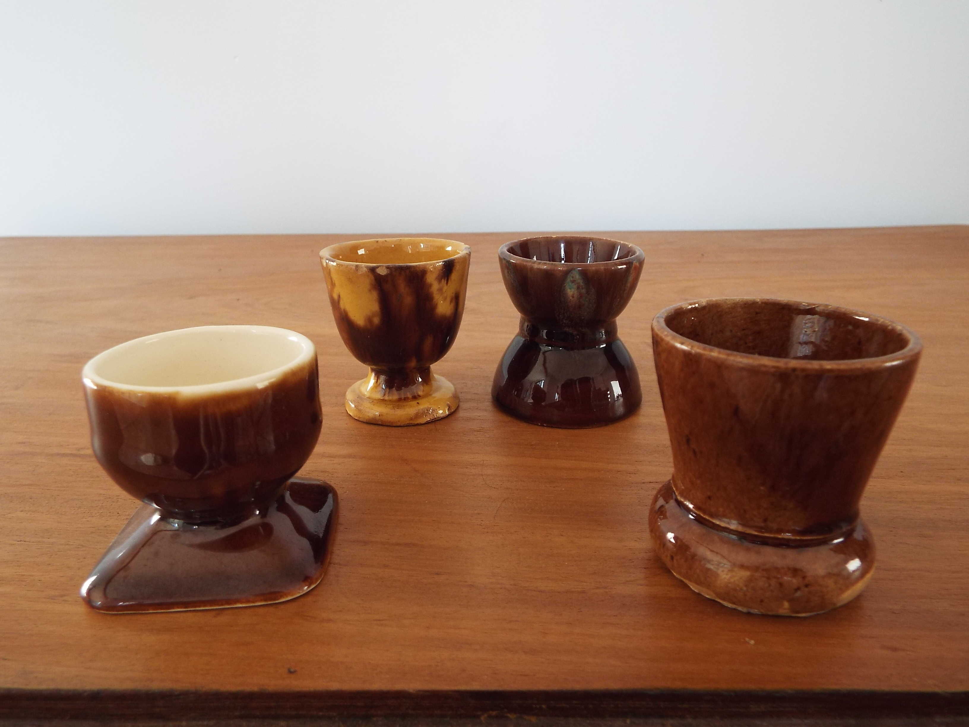 Set of 4 ceramic coquetiers
