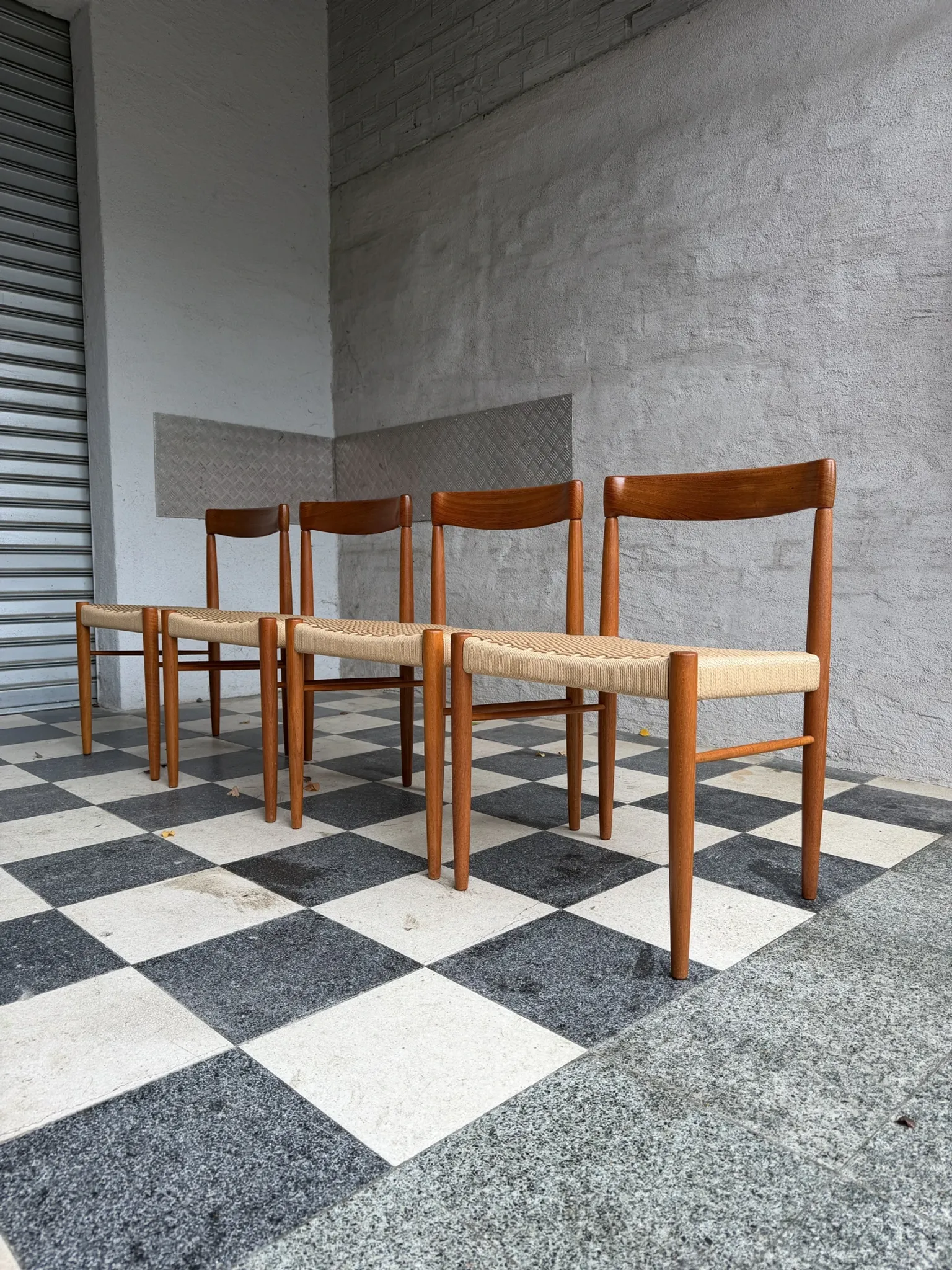 Set of 4 HW Klein chairs for Bramin