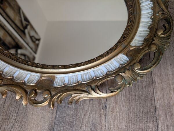 Miroir ovale style néo-classique