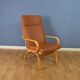 Paire de fauteuils de milieu de siècle en cuir et base en hêtre, design danois